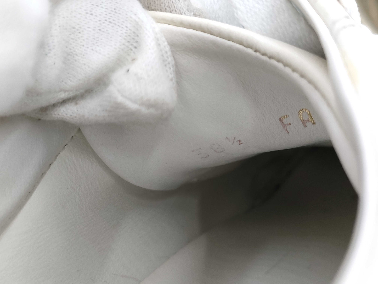 LOUIS VUITTON Time Out Line Sneakers Sneakers