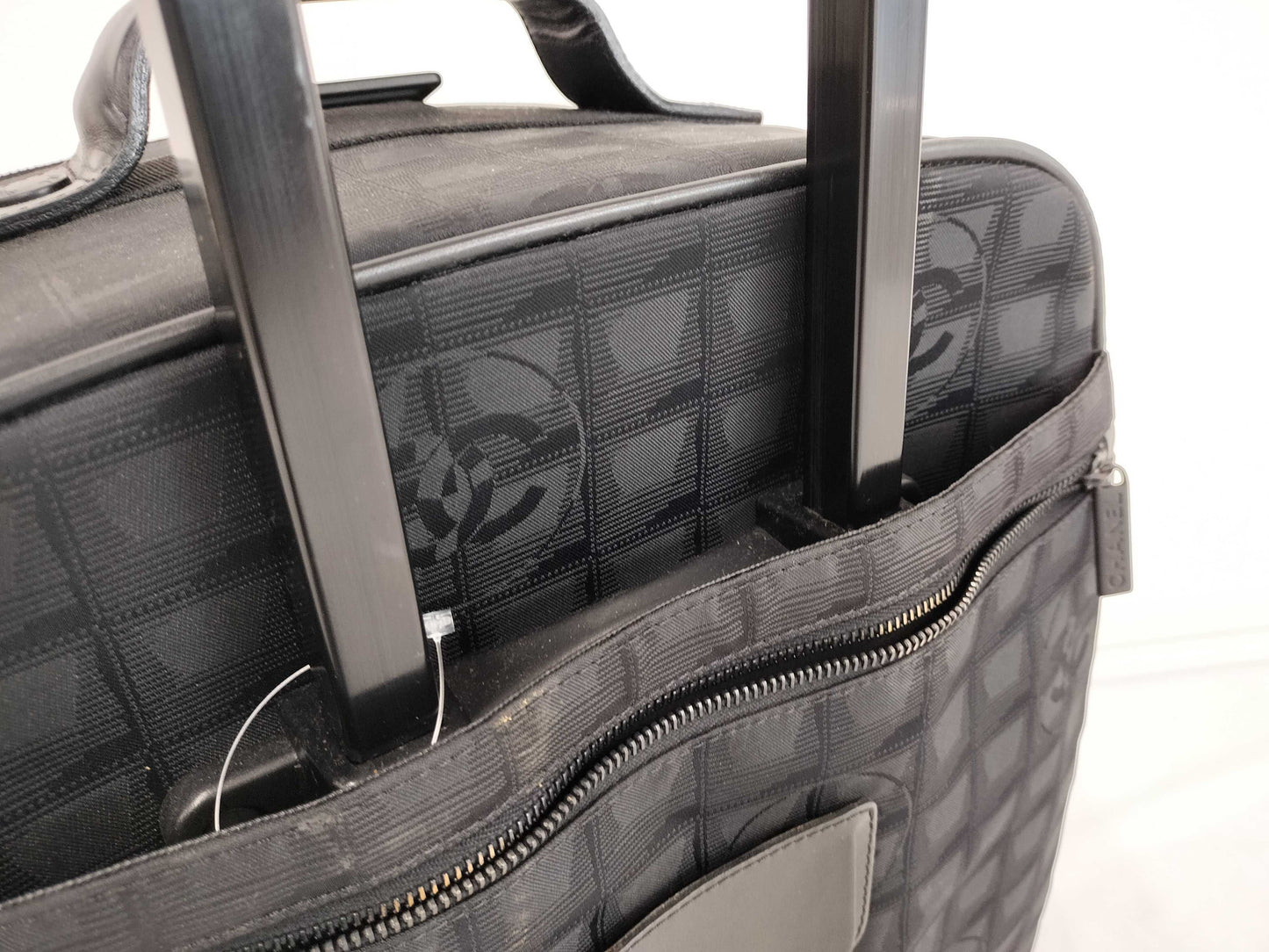LOUIS VUITTON Monogram Sac Gibier Carry Bag