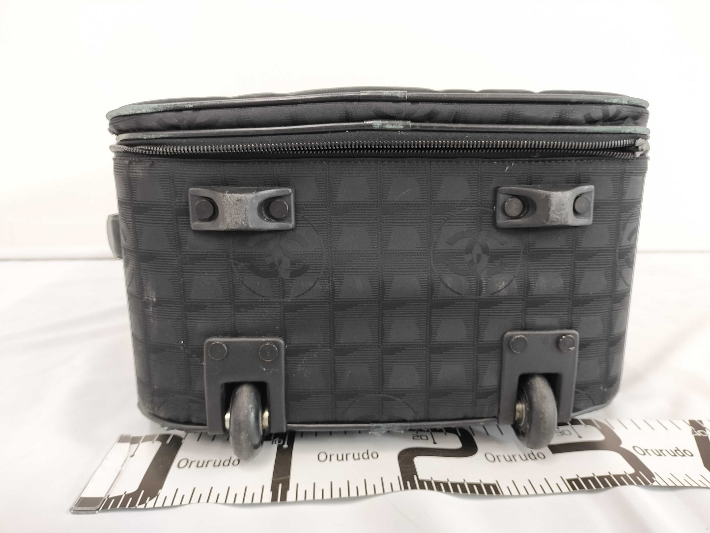 LOUIS VUITTON Monogram Sac Gibier Carry Bag