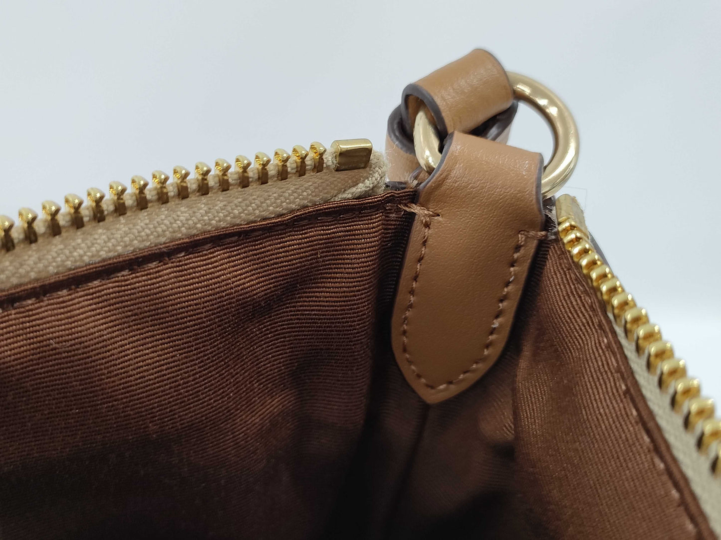 COACH Signature C1554 Shoulder Bag