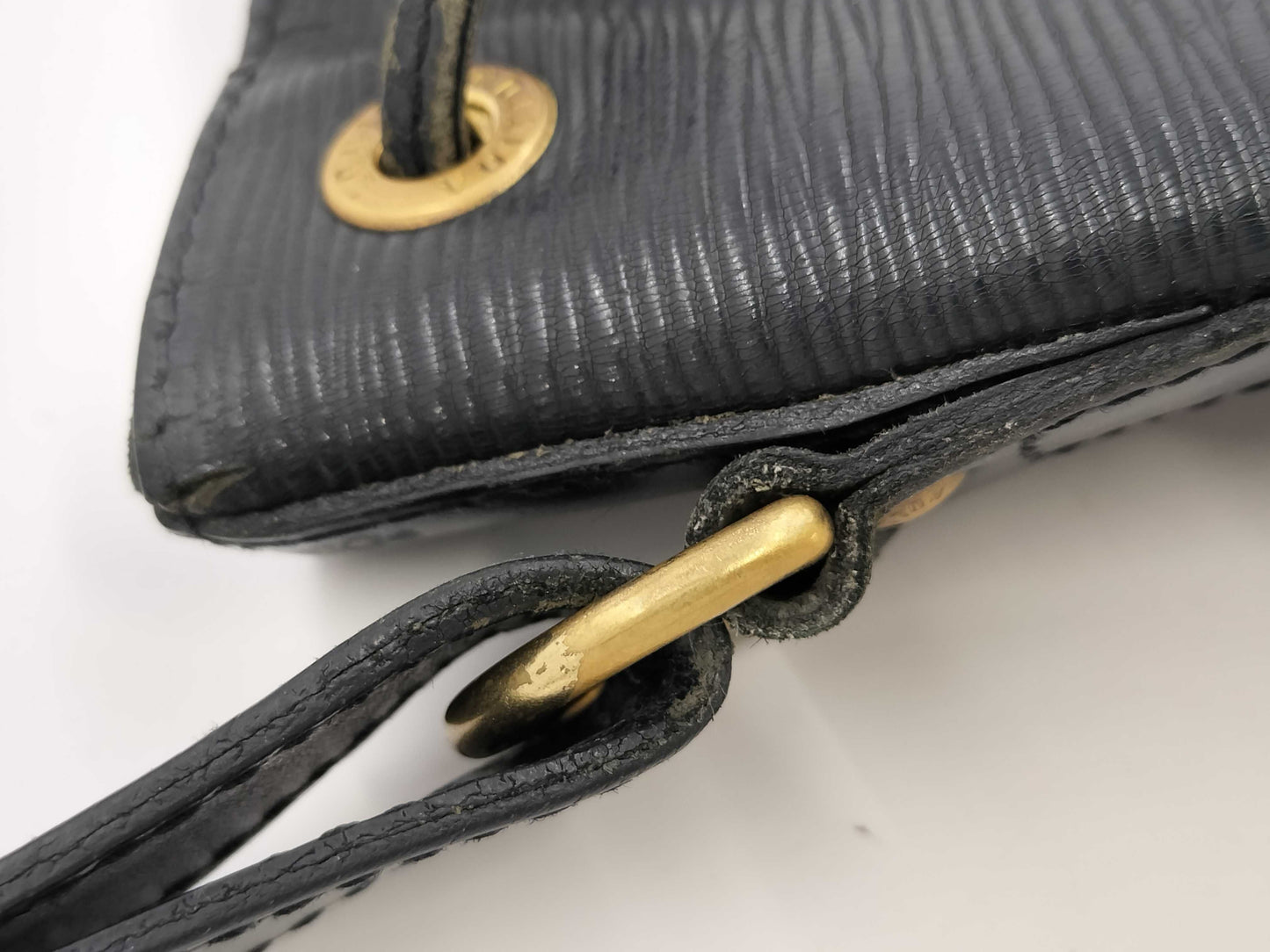 LOUIS VUITTON AR0072 Epi M59002 Noe Shoulder Bag