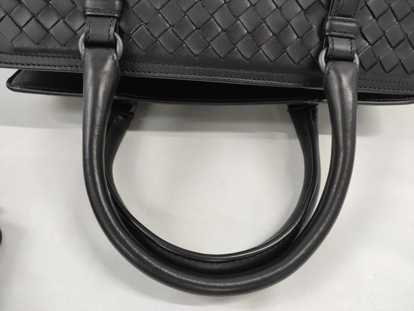 BOTTEGA VENETA Intrecciato Monaco Handbag
