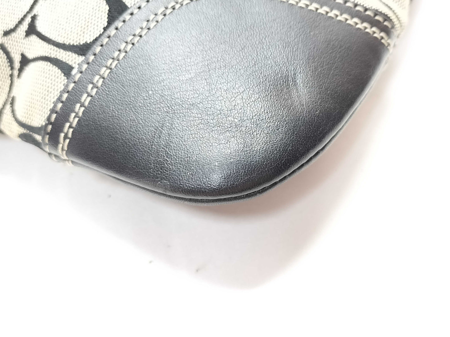COACH Signature F13979 Shoulder Bag