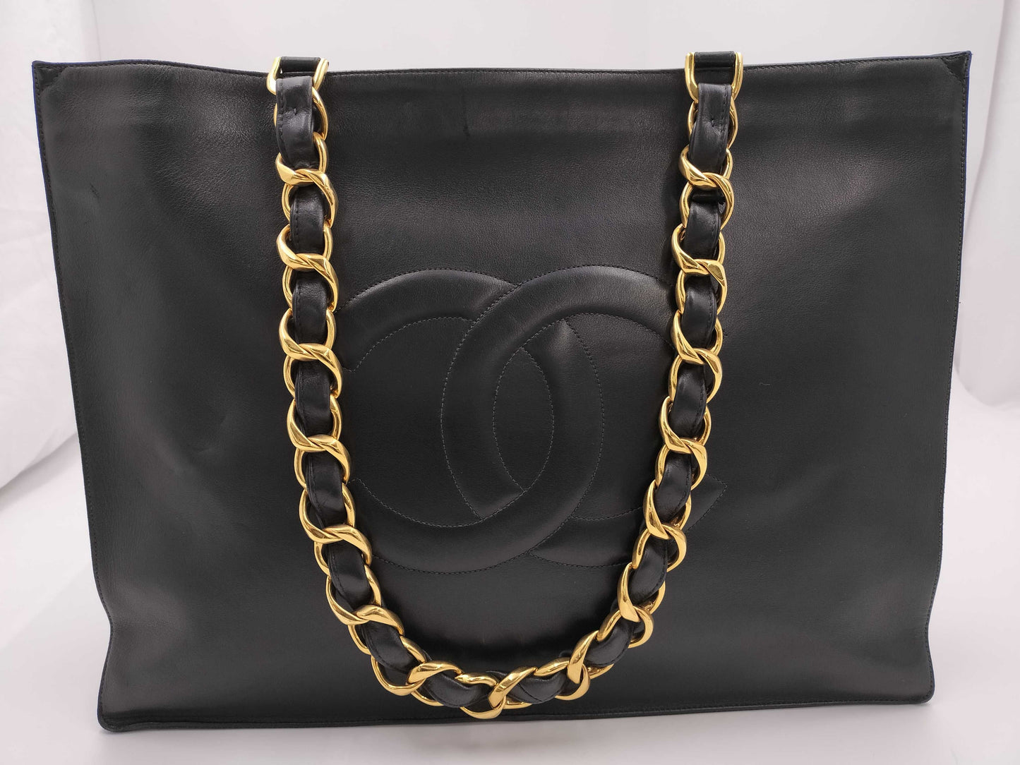 CHANEL 3723063 Lambskin Large Coco Mark Chain Shoulder Tote Bag