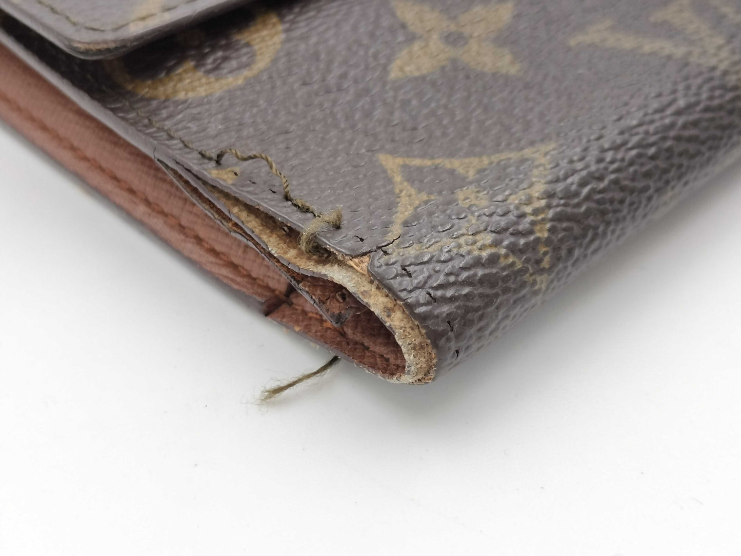 LOUIS VUITTON Monogram Portefeuille Sarah Wallet