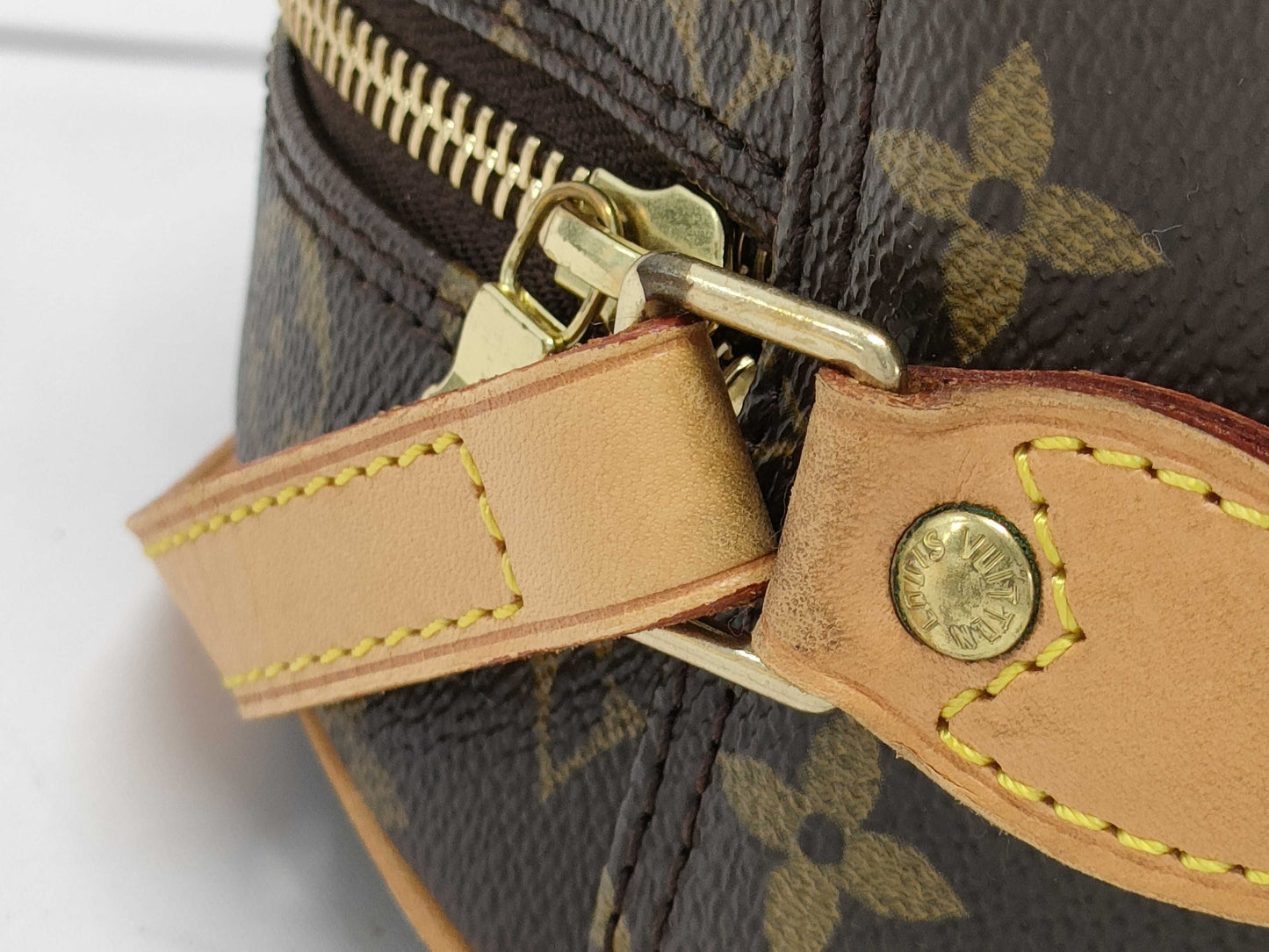 LOUIS VUITTON BA1026 Monogram M51221 Blois Shoulder Bag