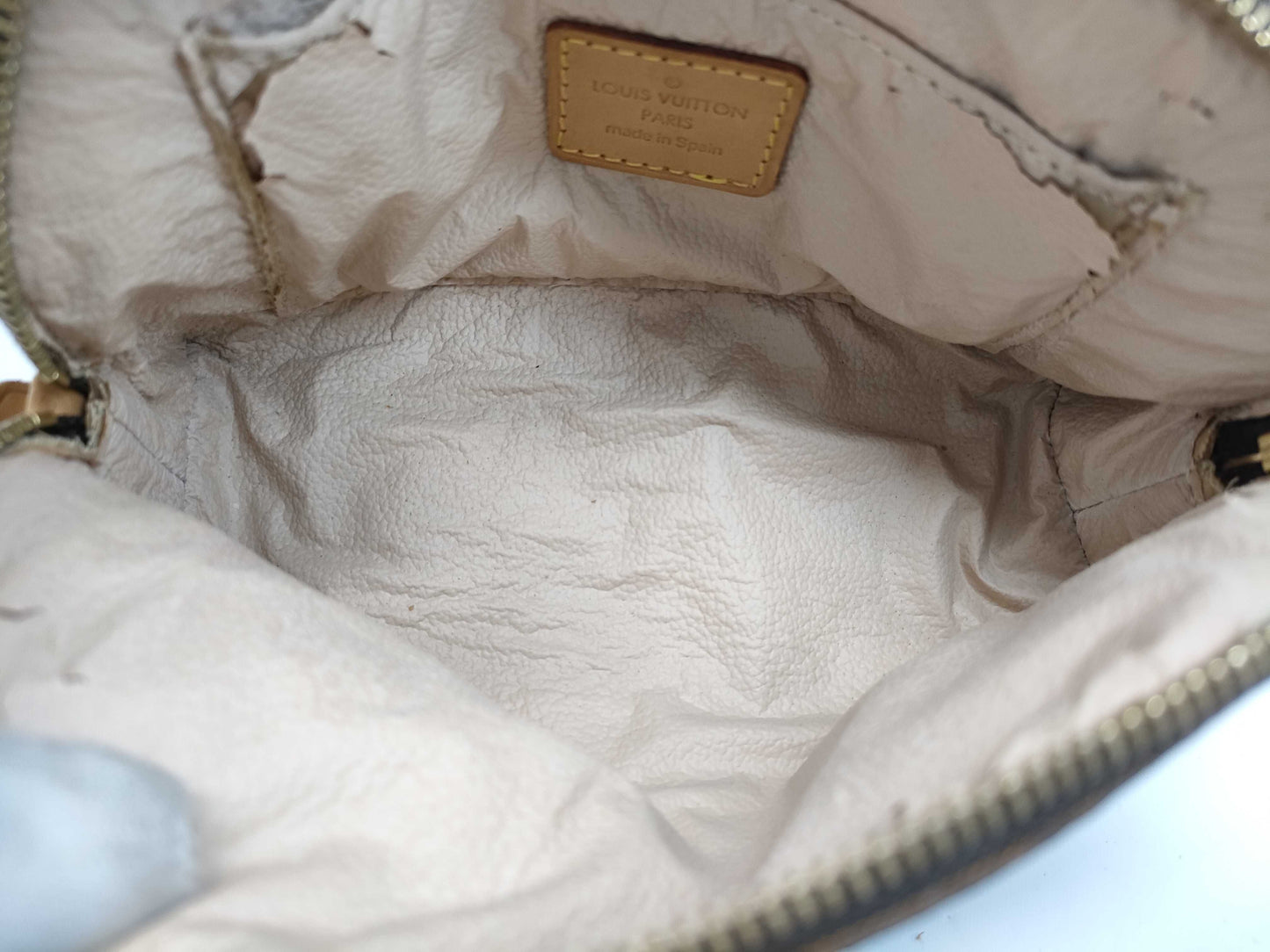 LOUIS VUITTON Monogram Pochette Cosmetic Pouch