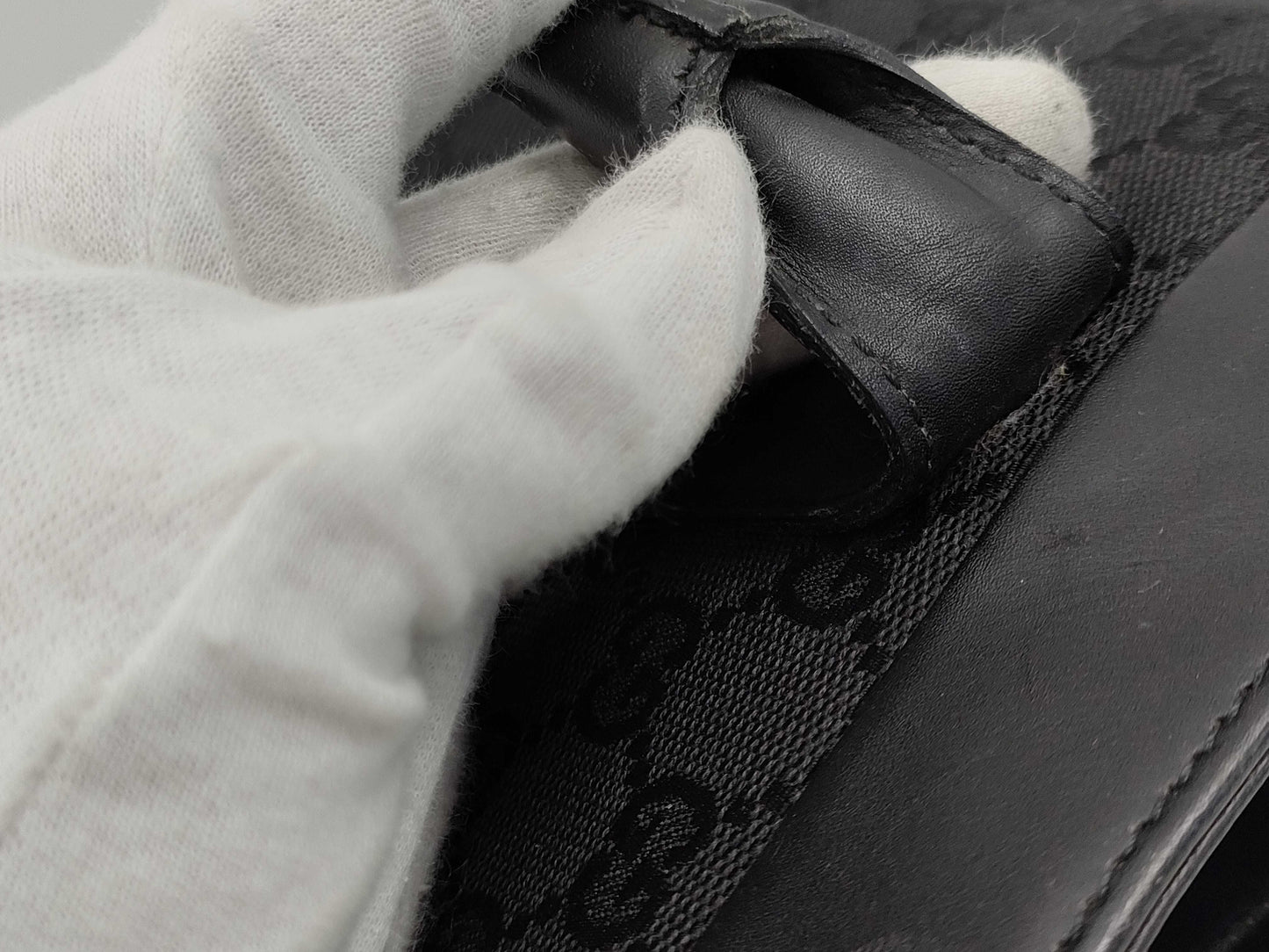GUCCI GG Canvas Hand Tote Bag 33890