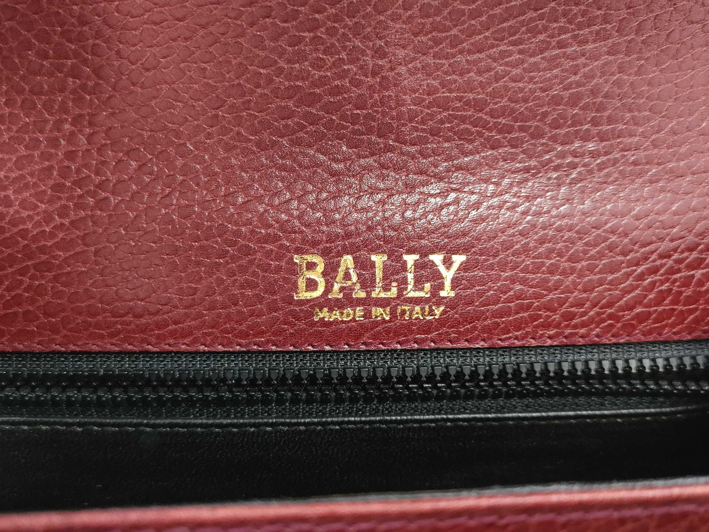 BALLY Leather Handbag