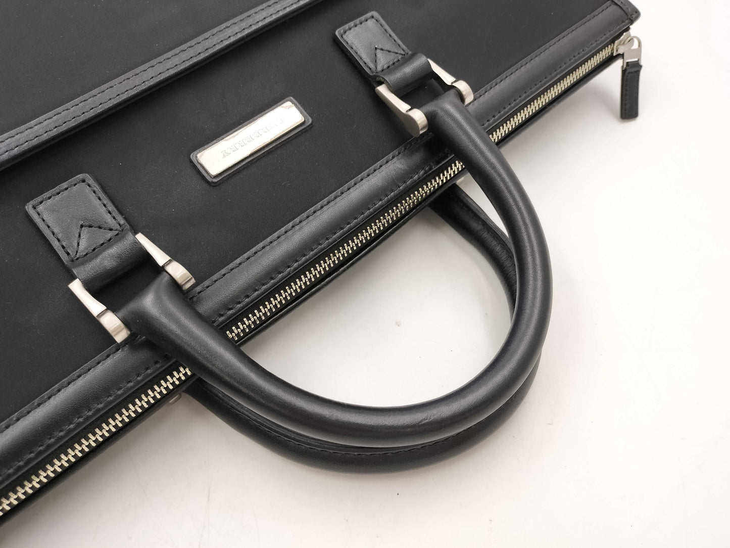 BURBERRY 2-way business bag