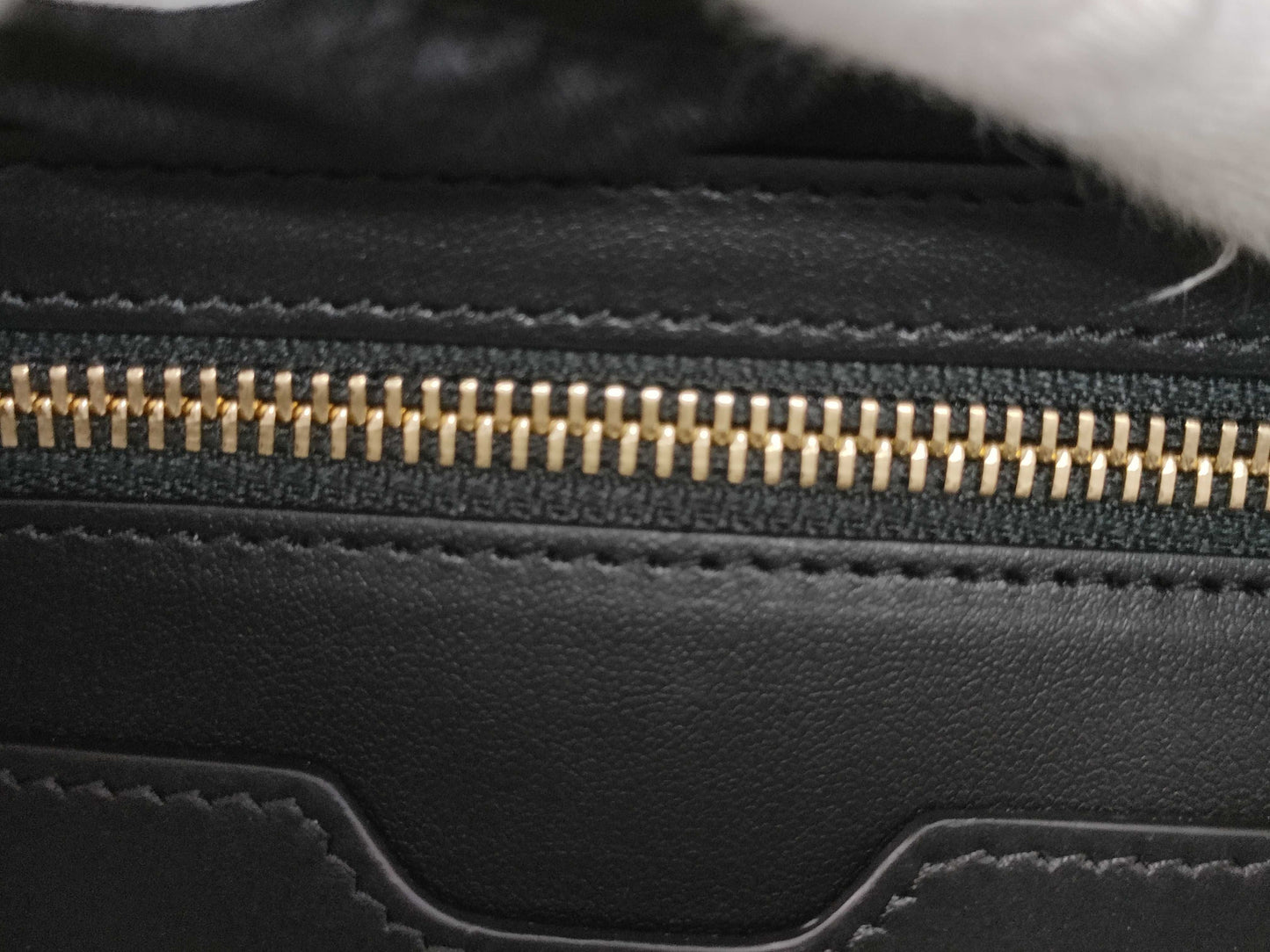 DOLCE & GABBANA Kendra Handbag with Stitch