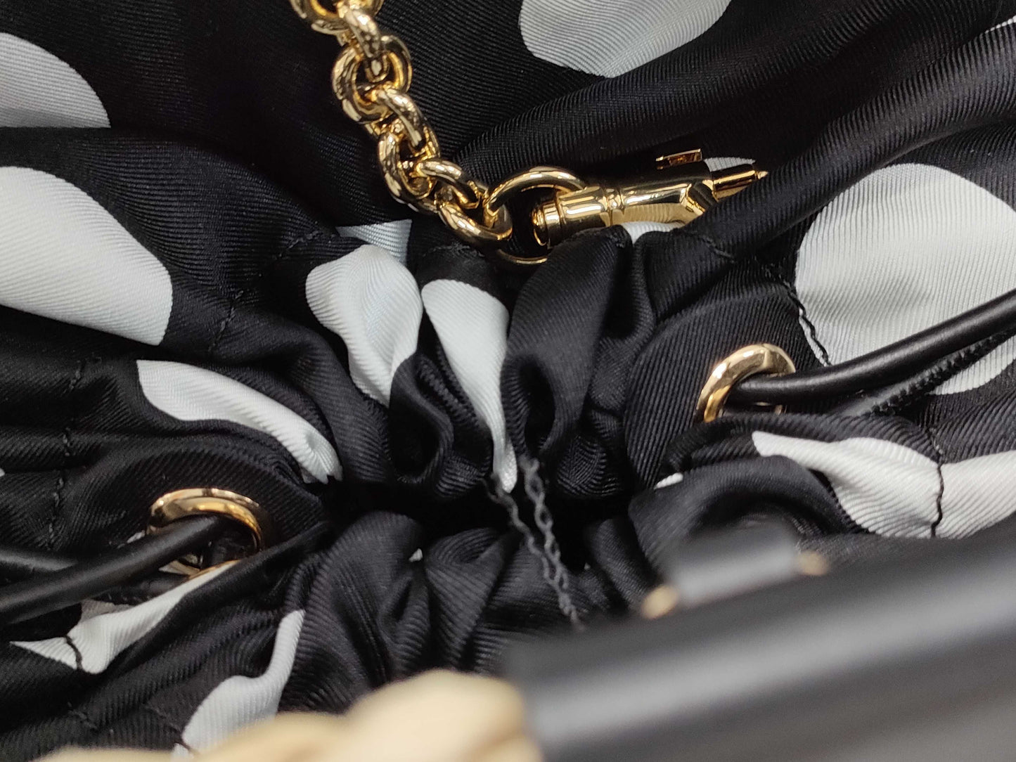 DOLCE & GABBANA Kendra Handbag with Stitch