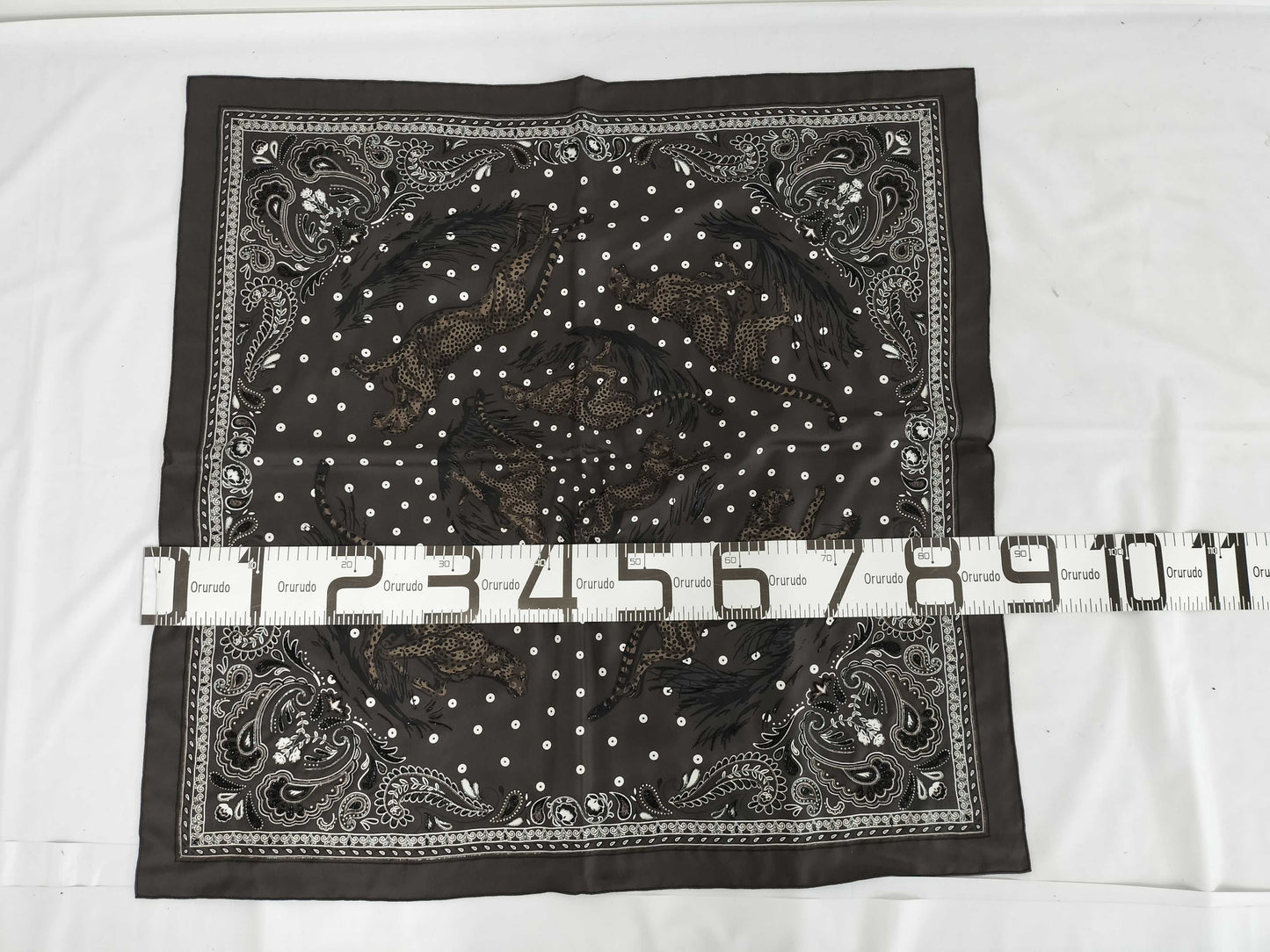 HERMES 2024 AW Brode Guepards Bandana scarf with beading, retail price 630,000 yen