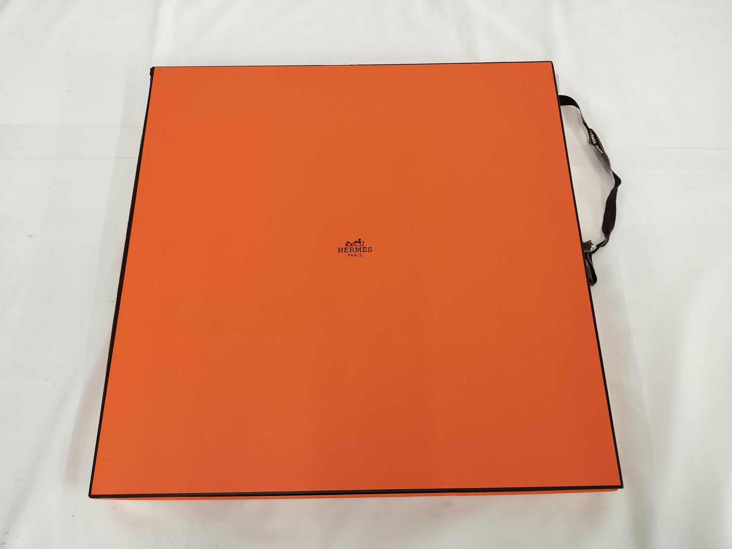 HERMES 2024 AW Brode Guepards Bandana scarf with beading, retail price 630,000 yen