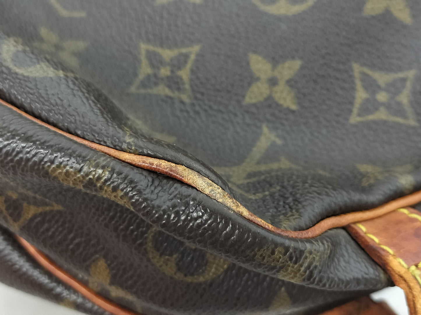 LOUIS VUITTON Monogram Saumur Shoulder Bag