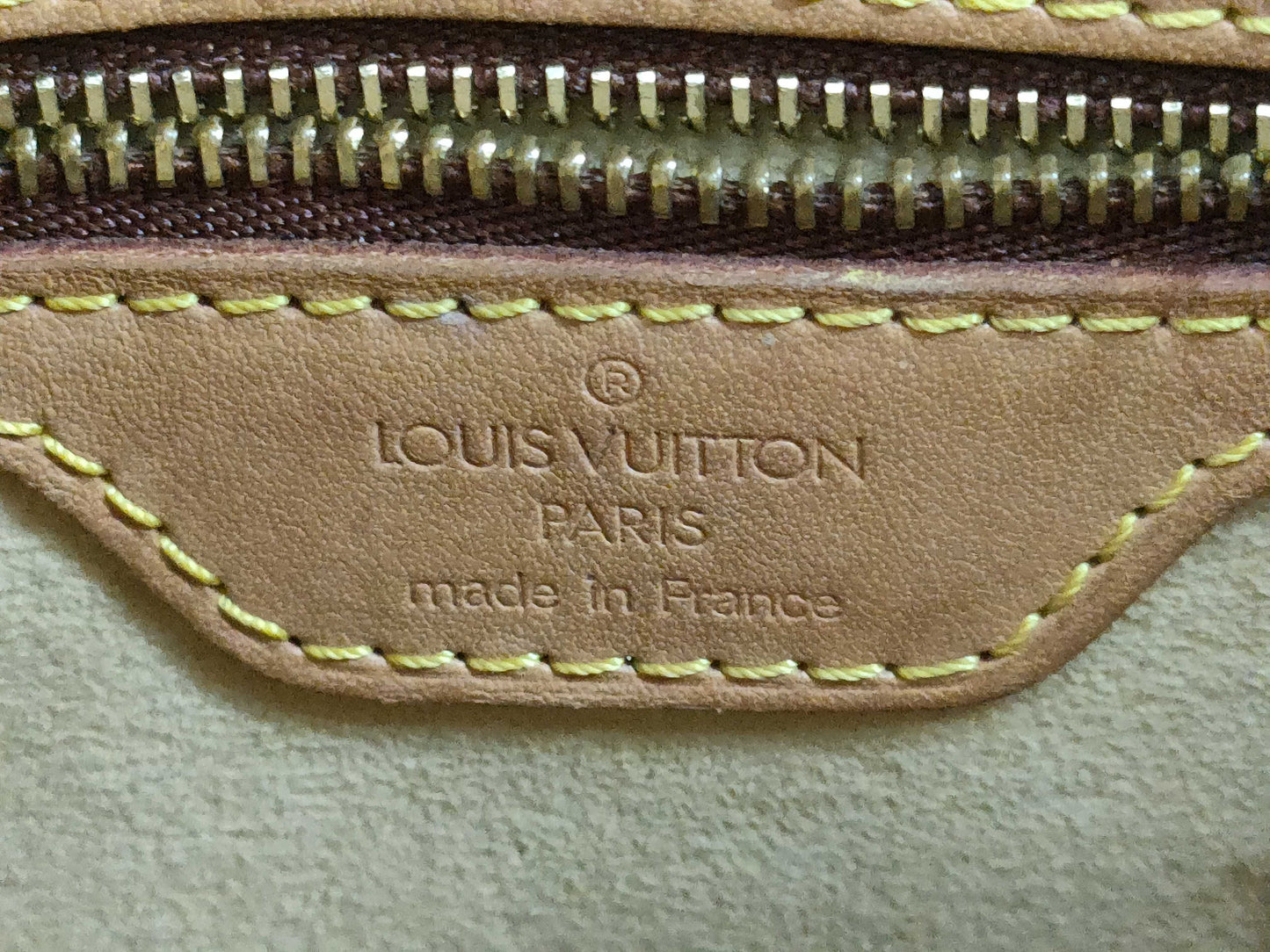 LOUIS VUITTON Monogram M51145 Monogram Looping GM Tote Bag