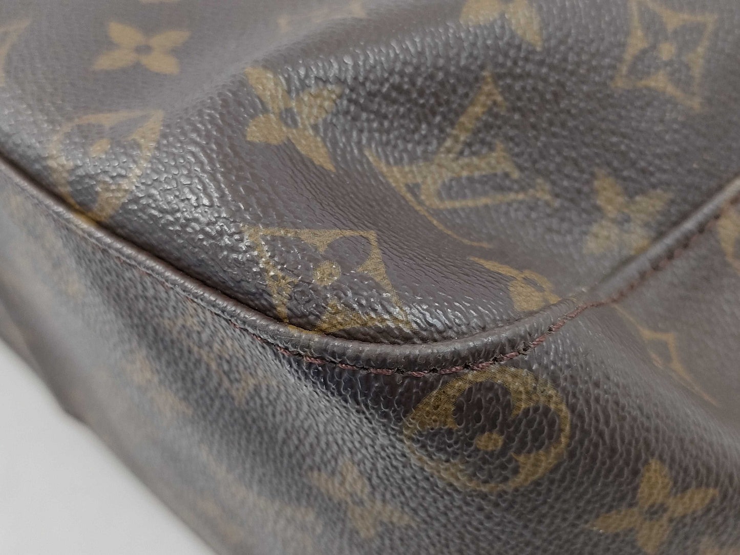 LOUIS VUITTON Monogram M51145 Monogram Looping GM Tote Bag