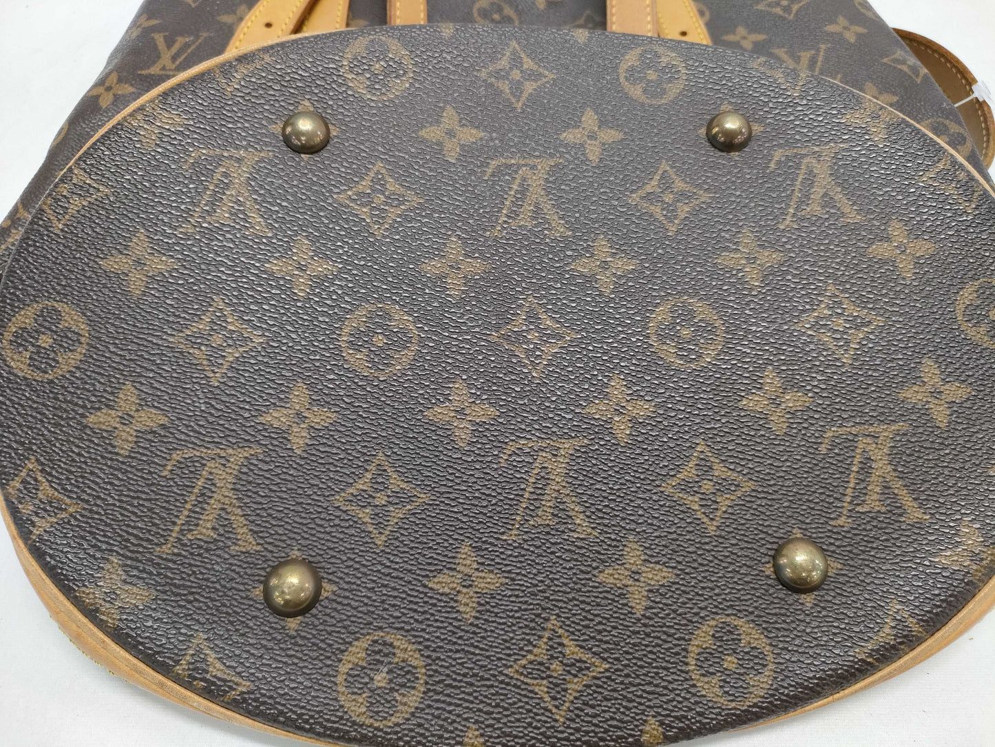 LOUIS VUITTON Monogram Bucket GM Tote Bag