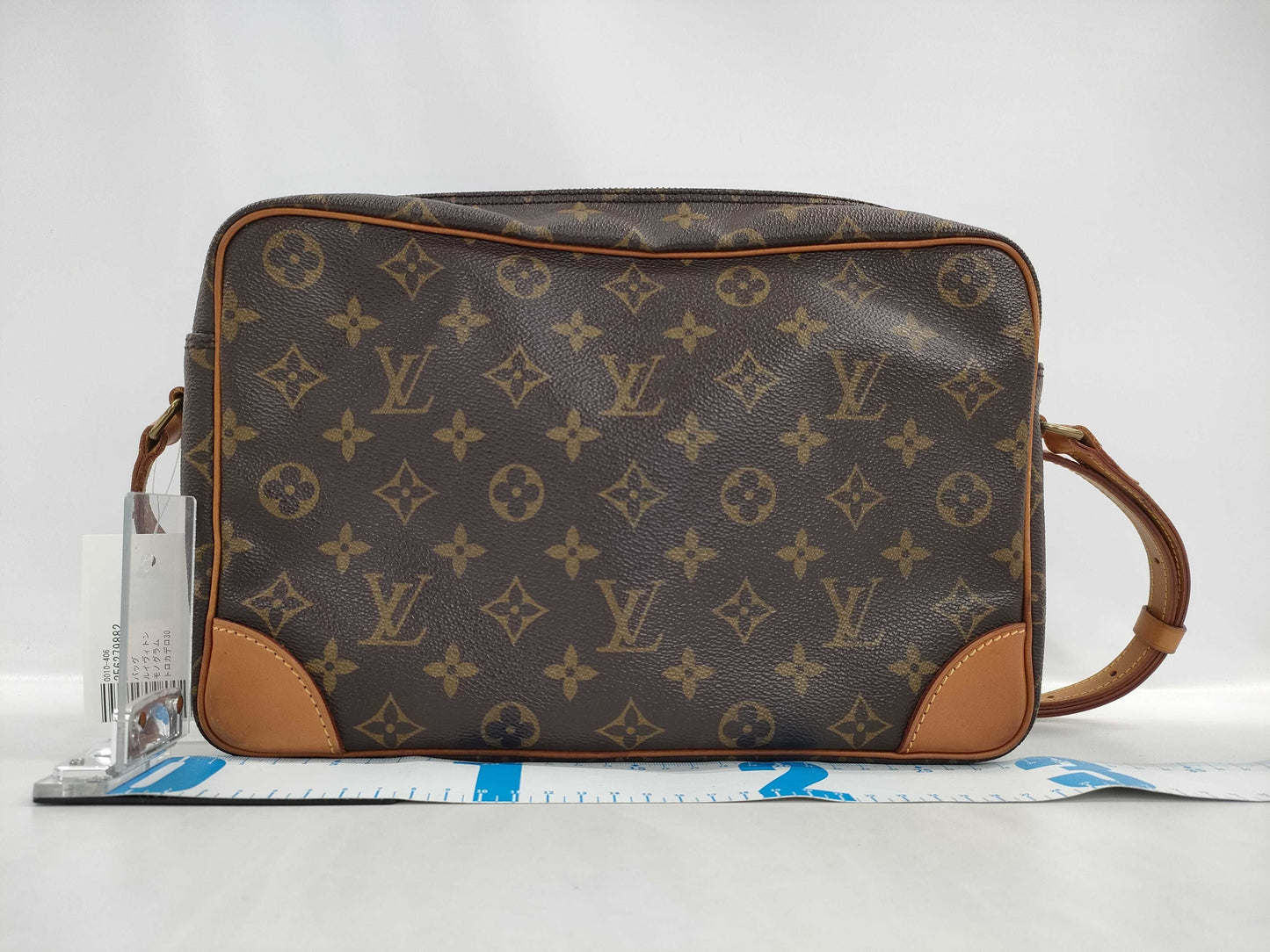 LOUIS VUITTON Monogram Trocadero 30 Shoulder Bag