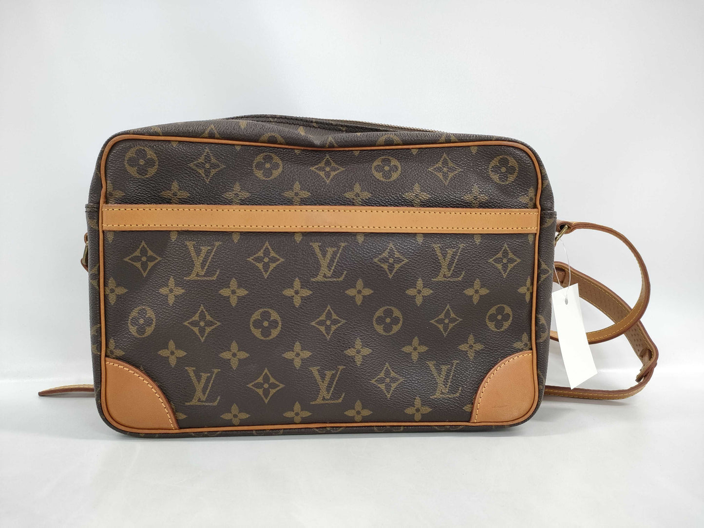 LOUIS VUITTON Monogram Trocadero 30 Shoulder Bag