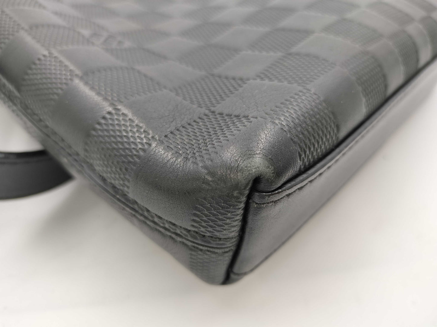 LOUIS VUITTON Damier Damier Infini Pochette District N23355 Shoulder Bag