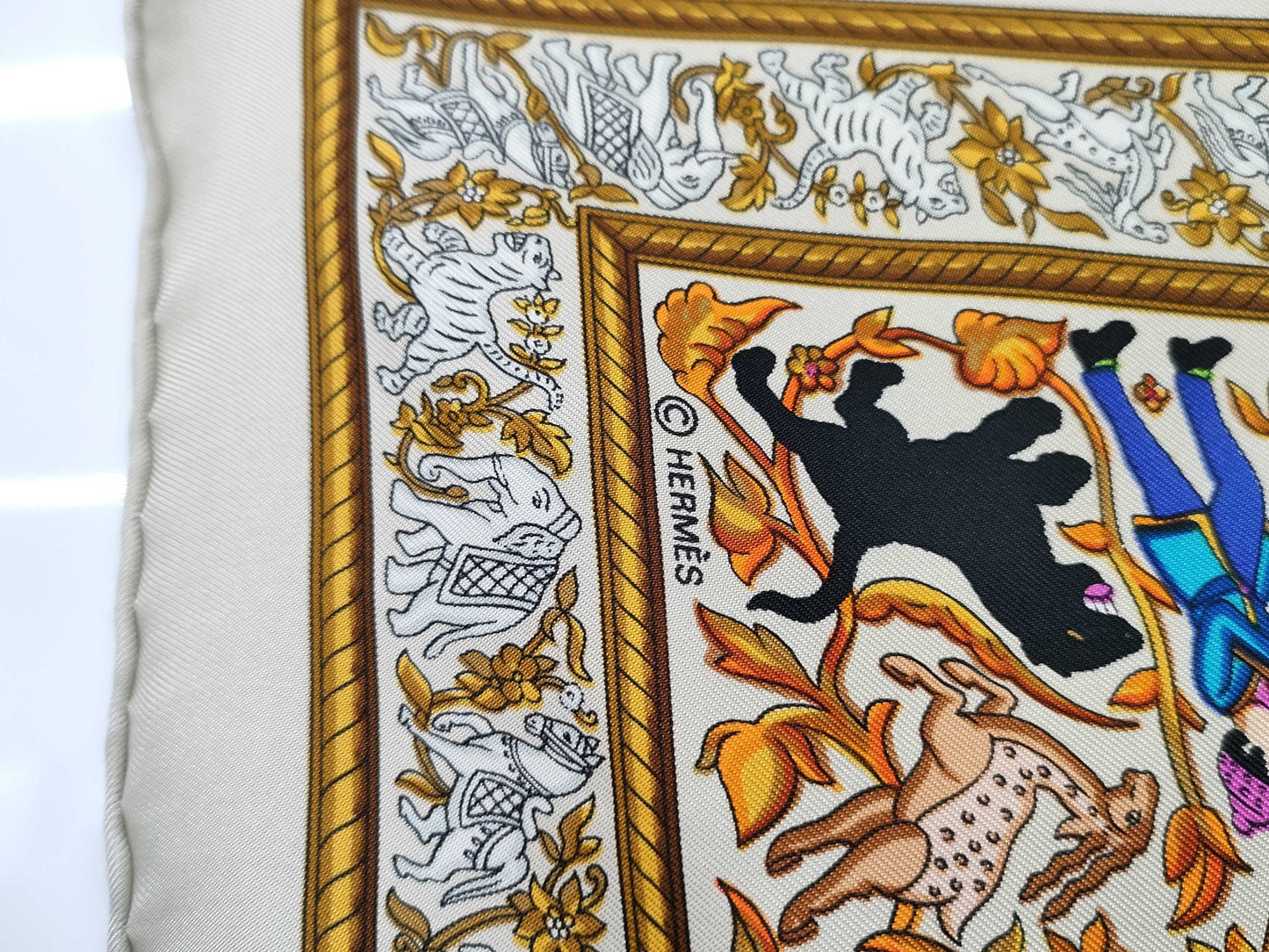 HERMES Carré CHASSE EN INDE Indian Hunting Scarf