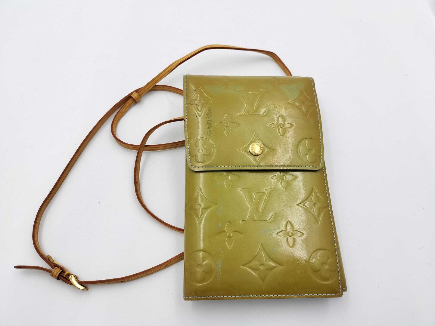 LOUIS VUITTON Vernis Walker Shoulder Bag