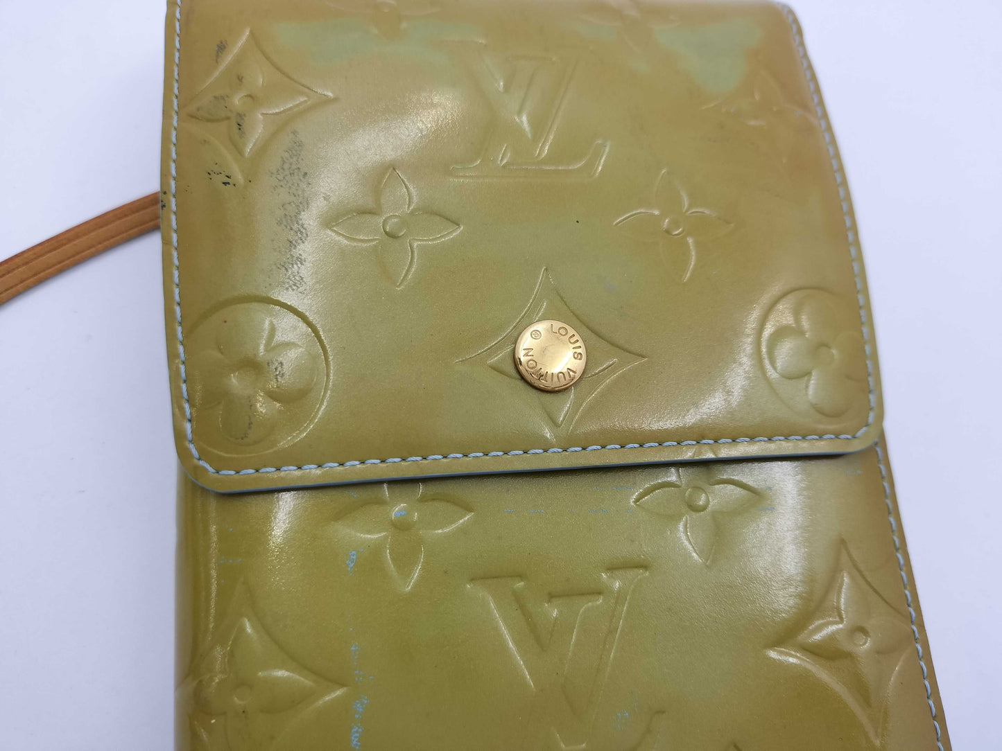 LOUIS VUITTON Vernis Walker Shoulder Bag