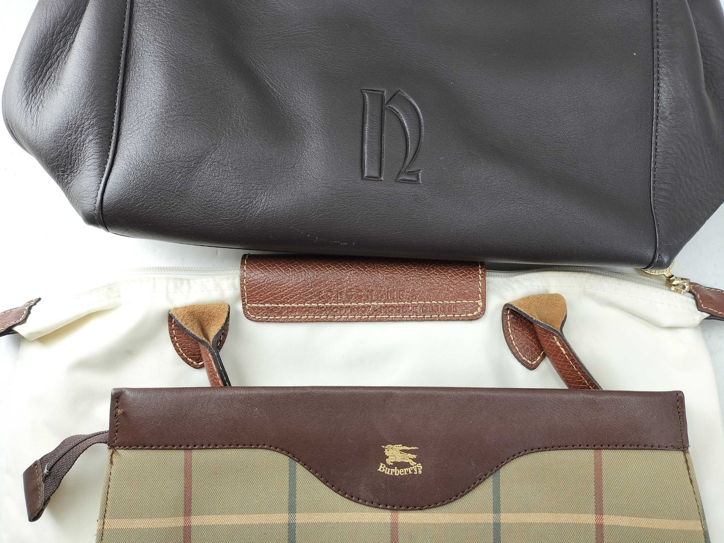 BURBERRY Longchamp etc. 4 tote bags in total
