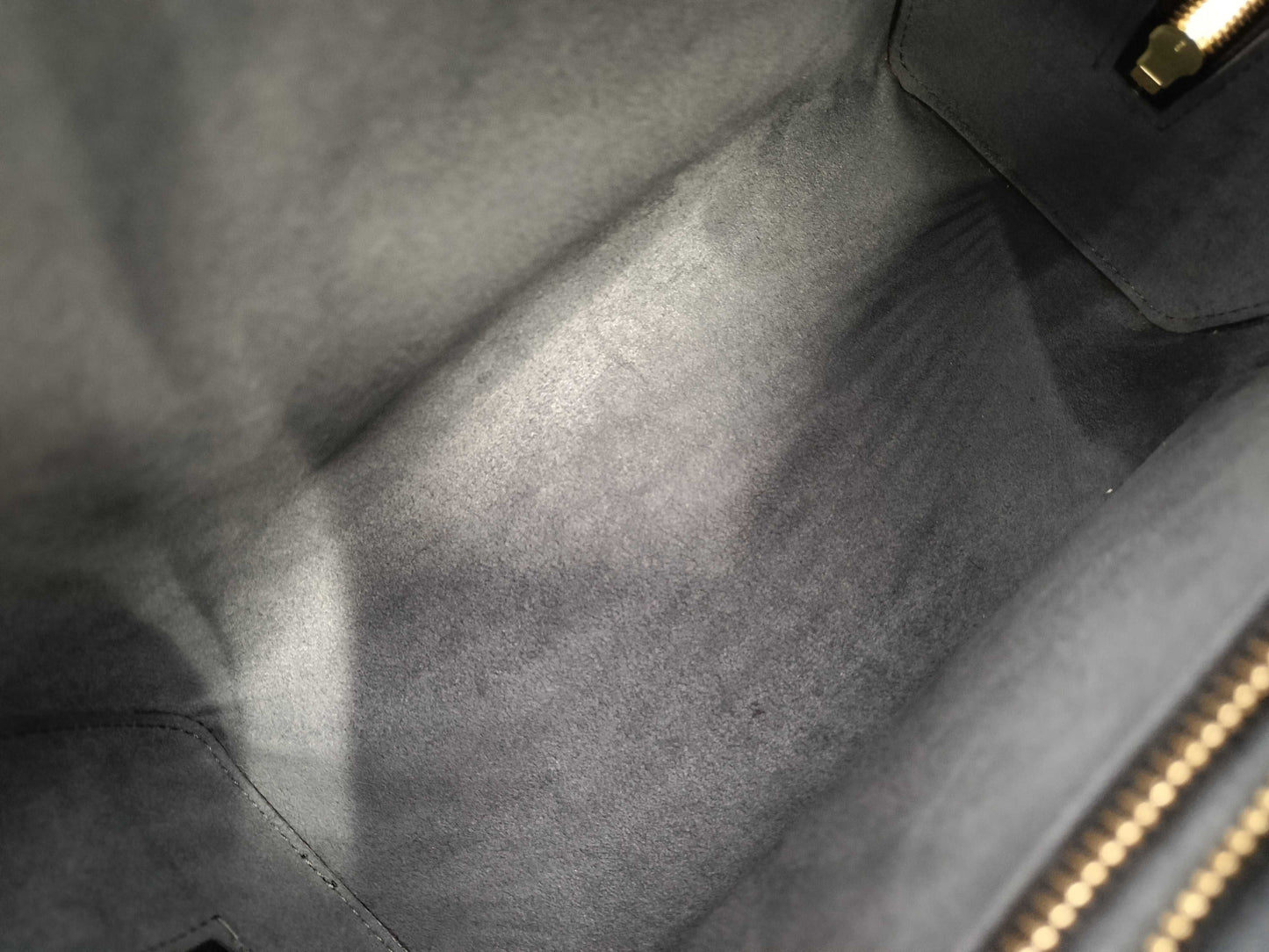 LOUIS VUITTON Epi Pont Neuf Handbag