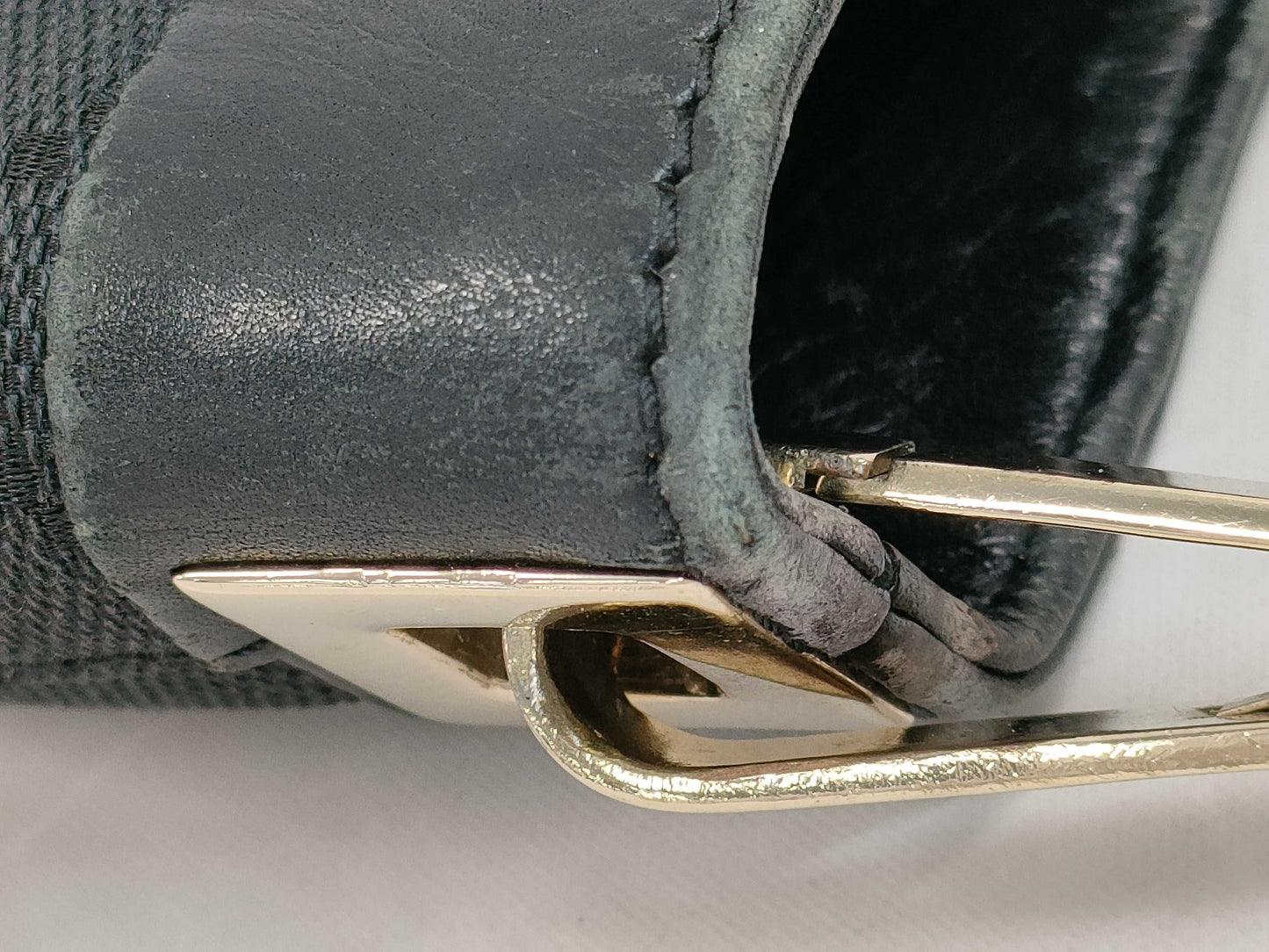 GUCCI GG Canvas Shoulder Bag 33900 GG Pattern Leather Shoulder Bag