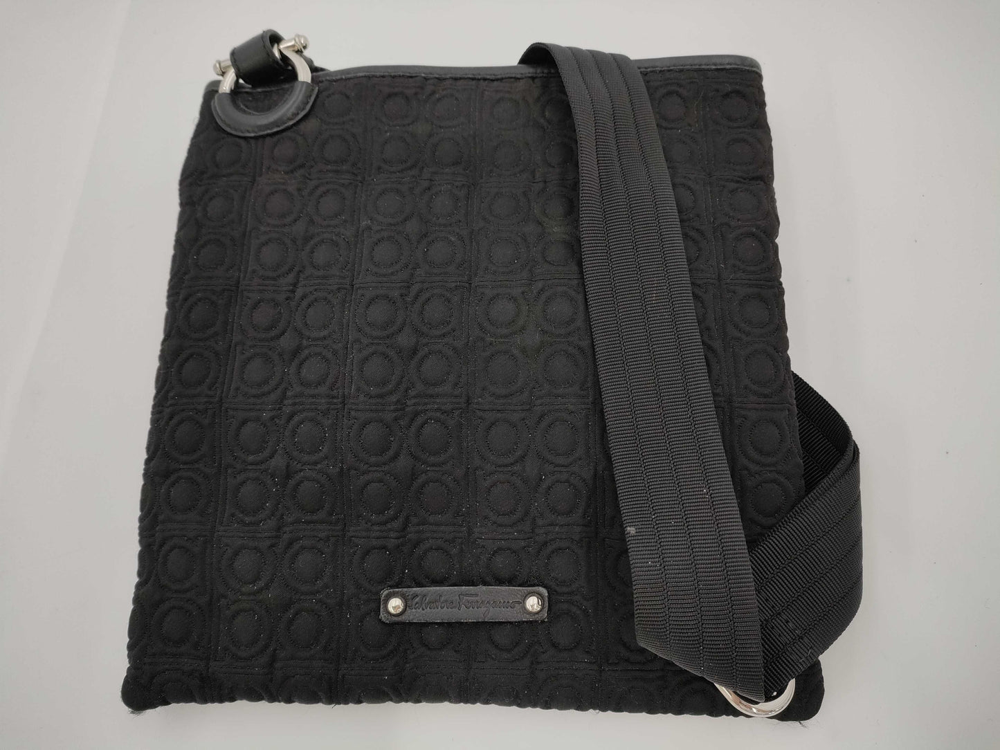Salvatore Ferragamo Gancini One-Shoulder Shoulder Bag