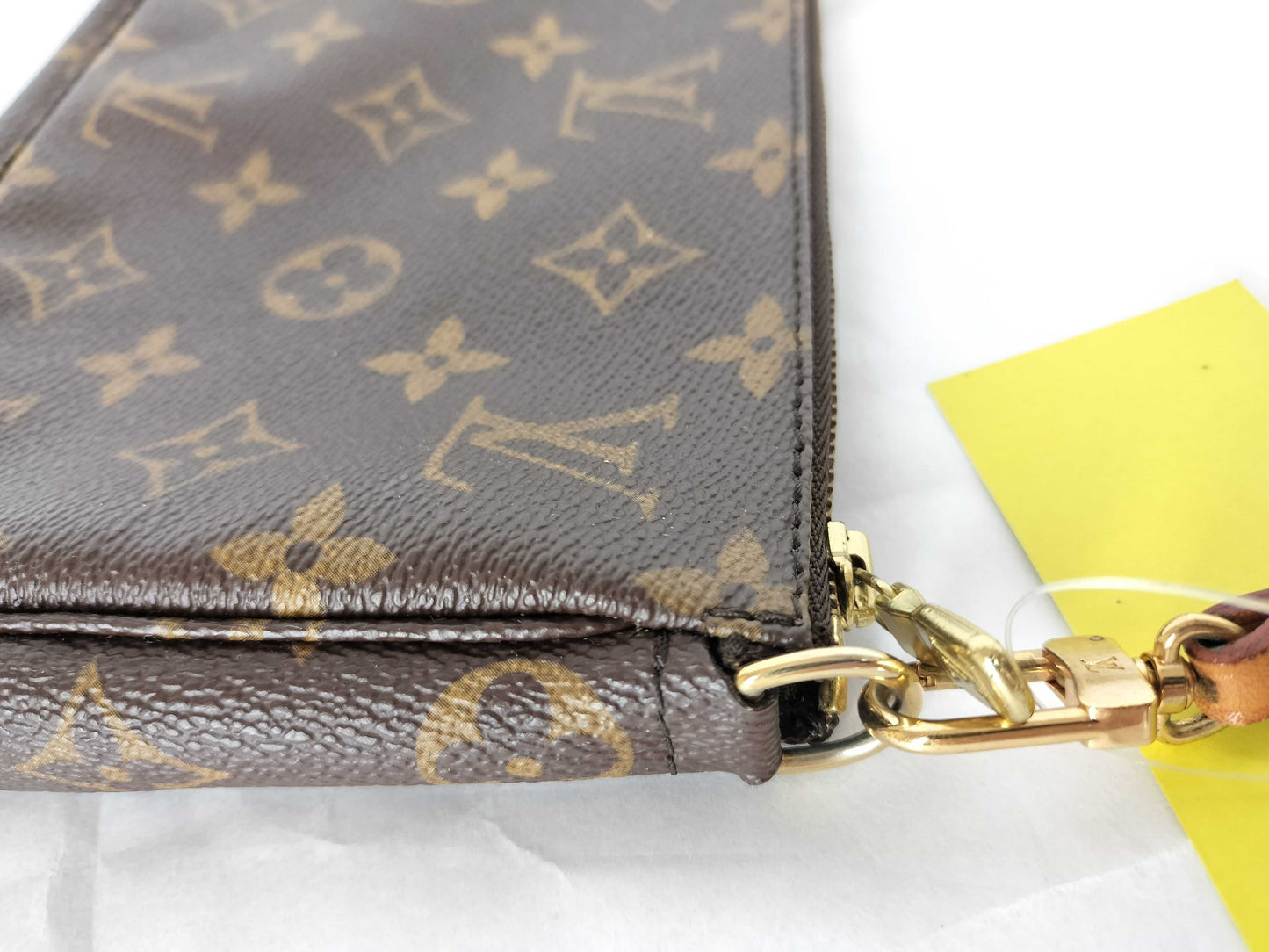 LOUIS VUITTON Monogram Pochette Accessoires Pouch