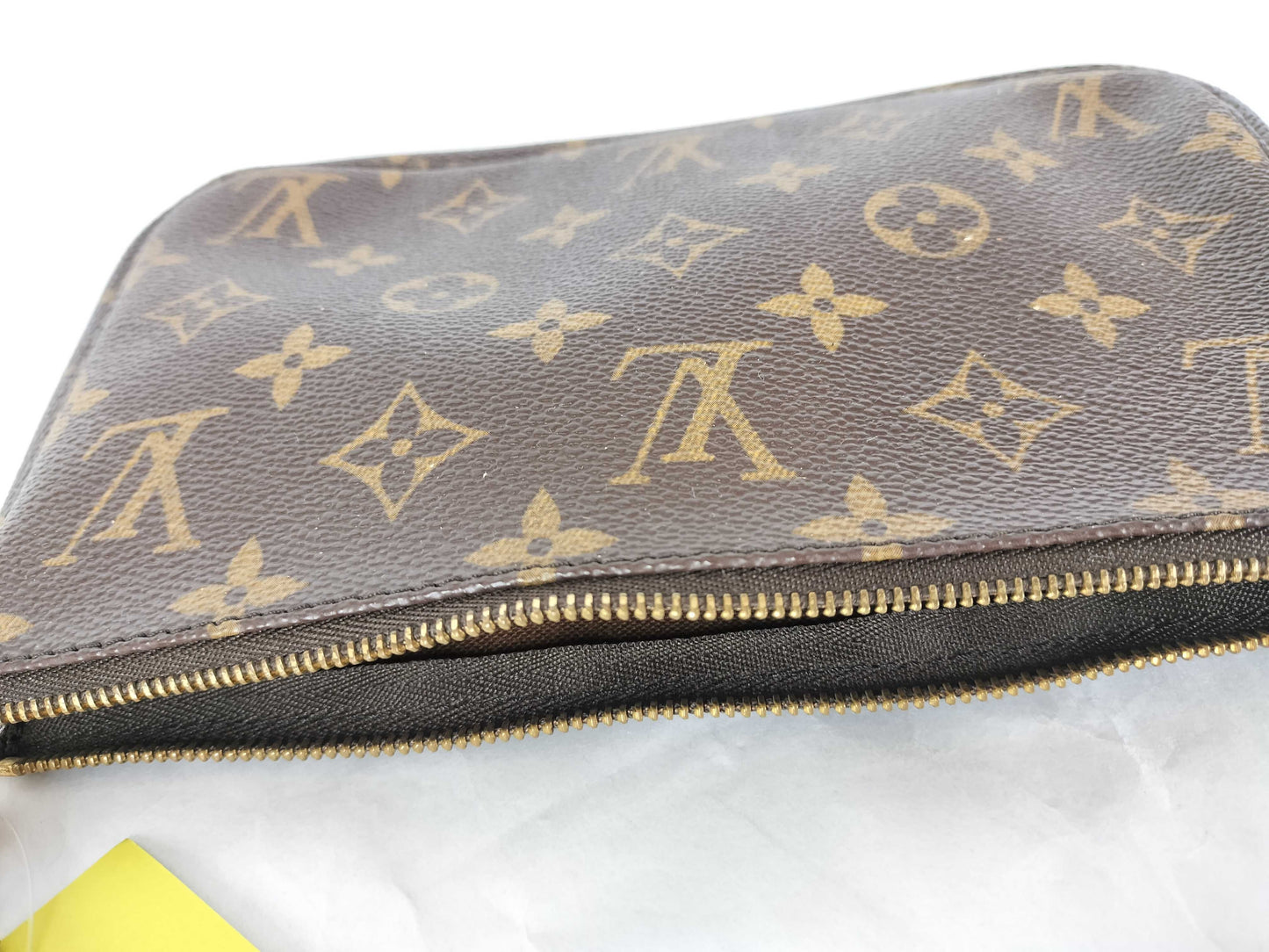 LOUIS VUITTON Monogram Pochette Accessoires Pouch