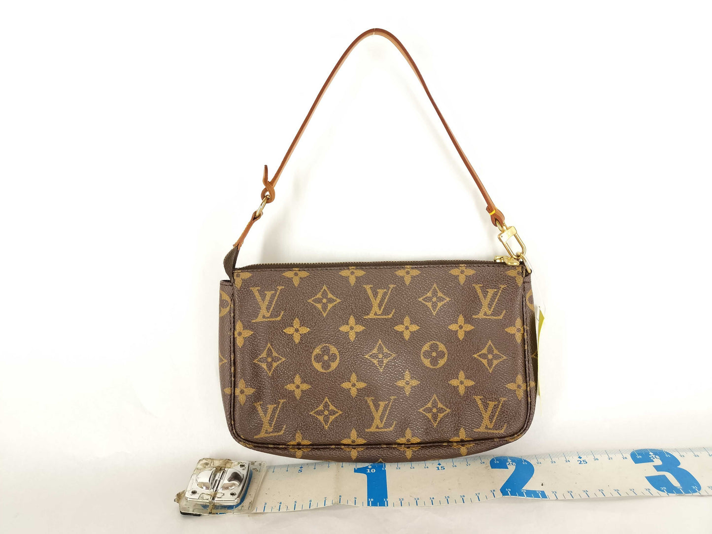 LOUIS VUITTON Monogram Pochette Accessoires Pouch