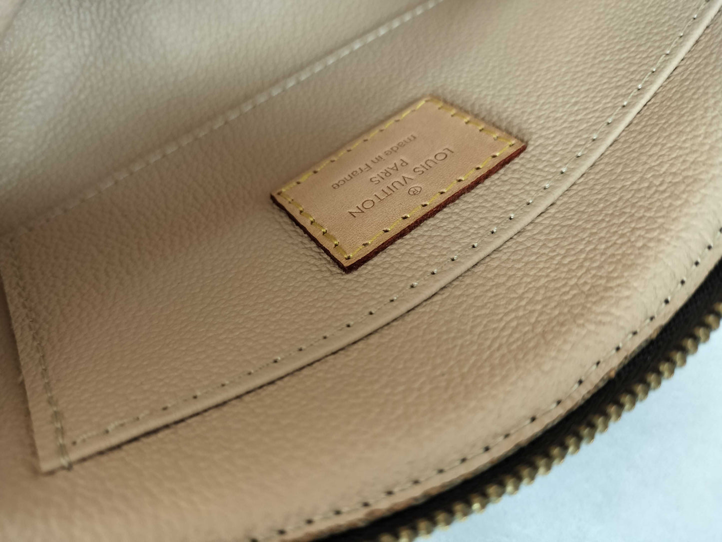 LOUIS VUITTON Monogram Pochette Cosmetic Pouch