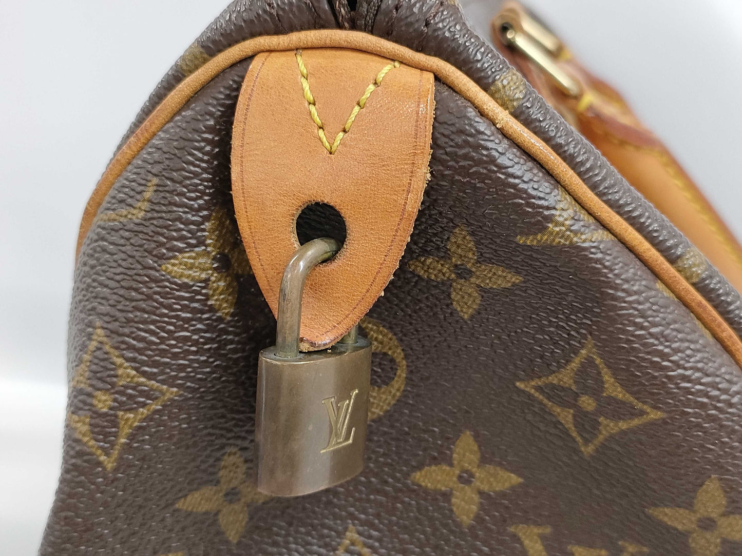 LOUIS VUITTON Speedy 35 Boston Bag