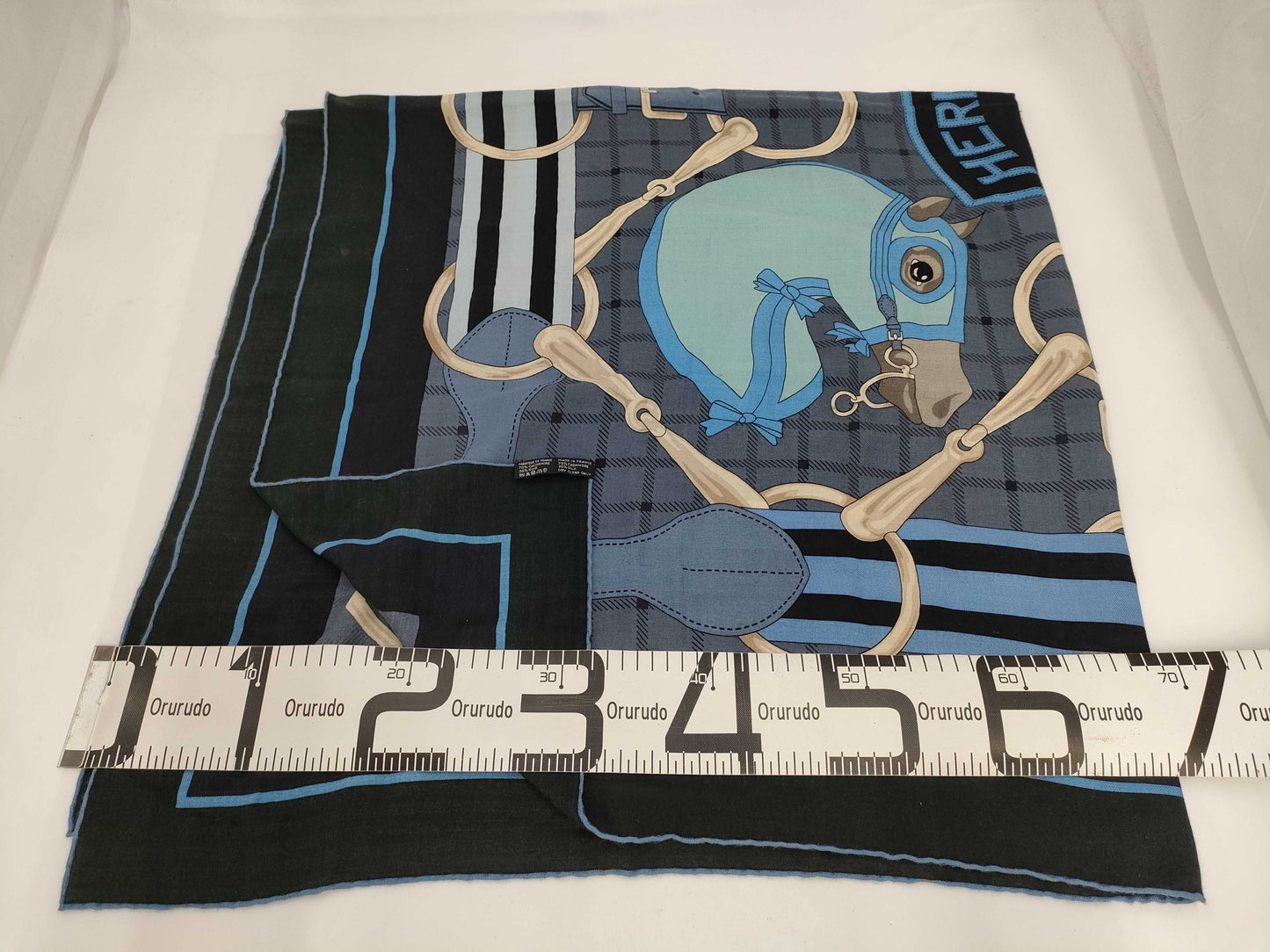 HERMES Carre Jean 140 / Serie / Cashmere Silk / Navy Scarf