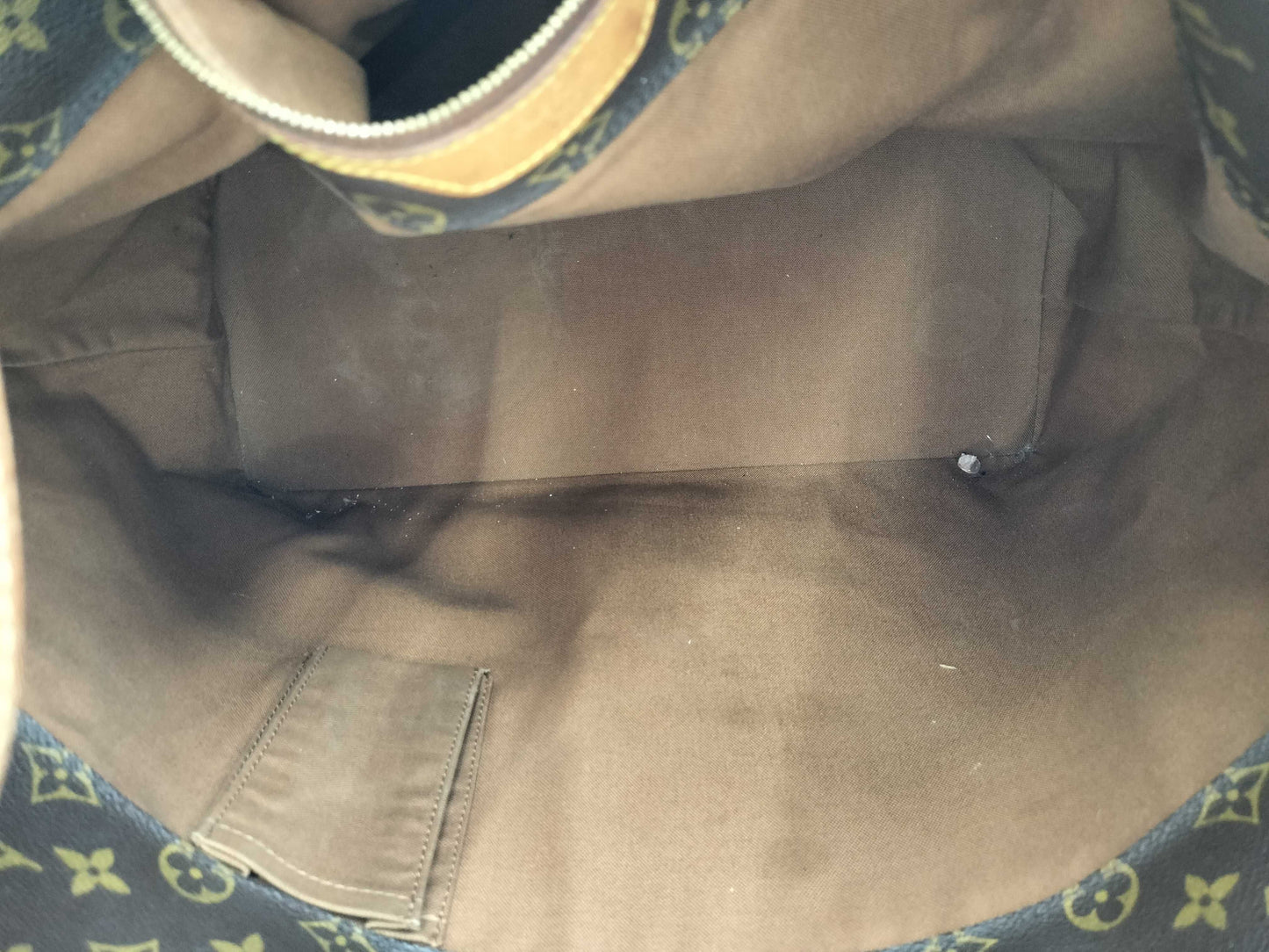 LOUIS VUITTON Monogram Cavallo Alto AR1000 Tote Bag with Bottom Mold and Multiple Amamori