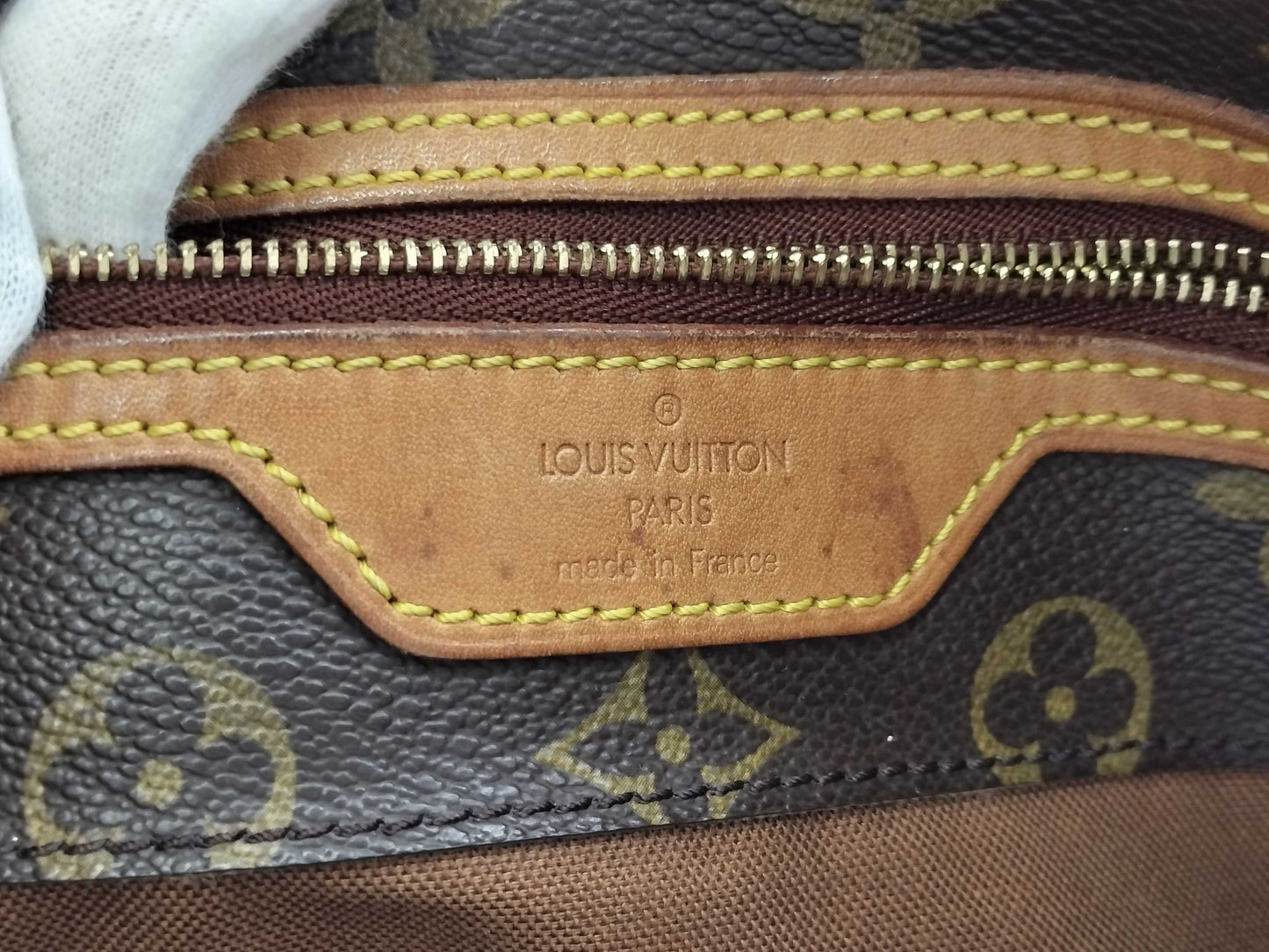 LOUIS VUITTON Monogram Cavallo Alto AR1000 Tote Bag with Bottom Mold and Multiple Amamori