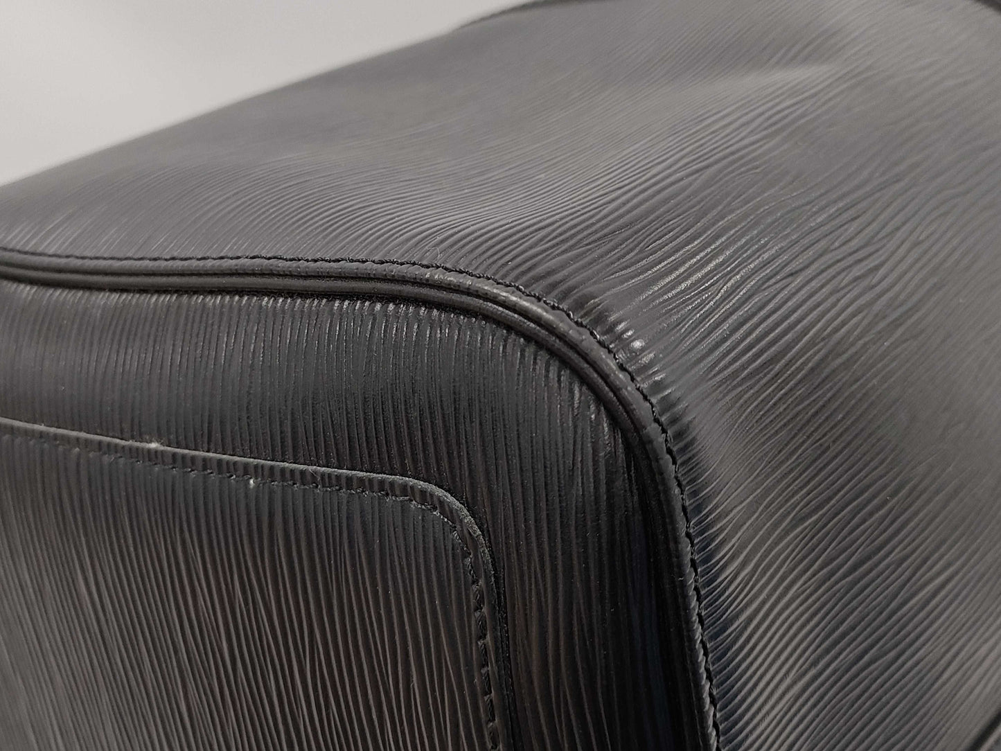 LOUIS VUITTON SP0927 Epi Keepall 55 M59142 Noir Boston Bag