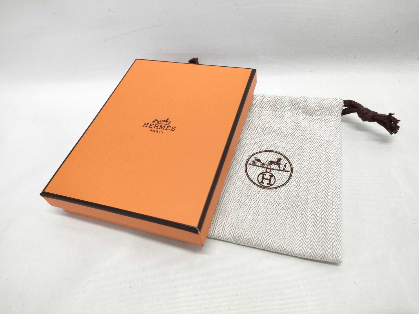 HERMES Pop Ash WH Bracelet/Bangle
