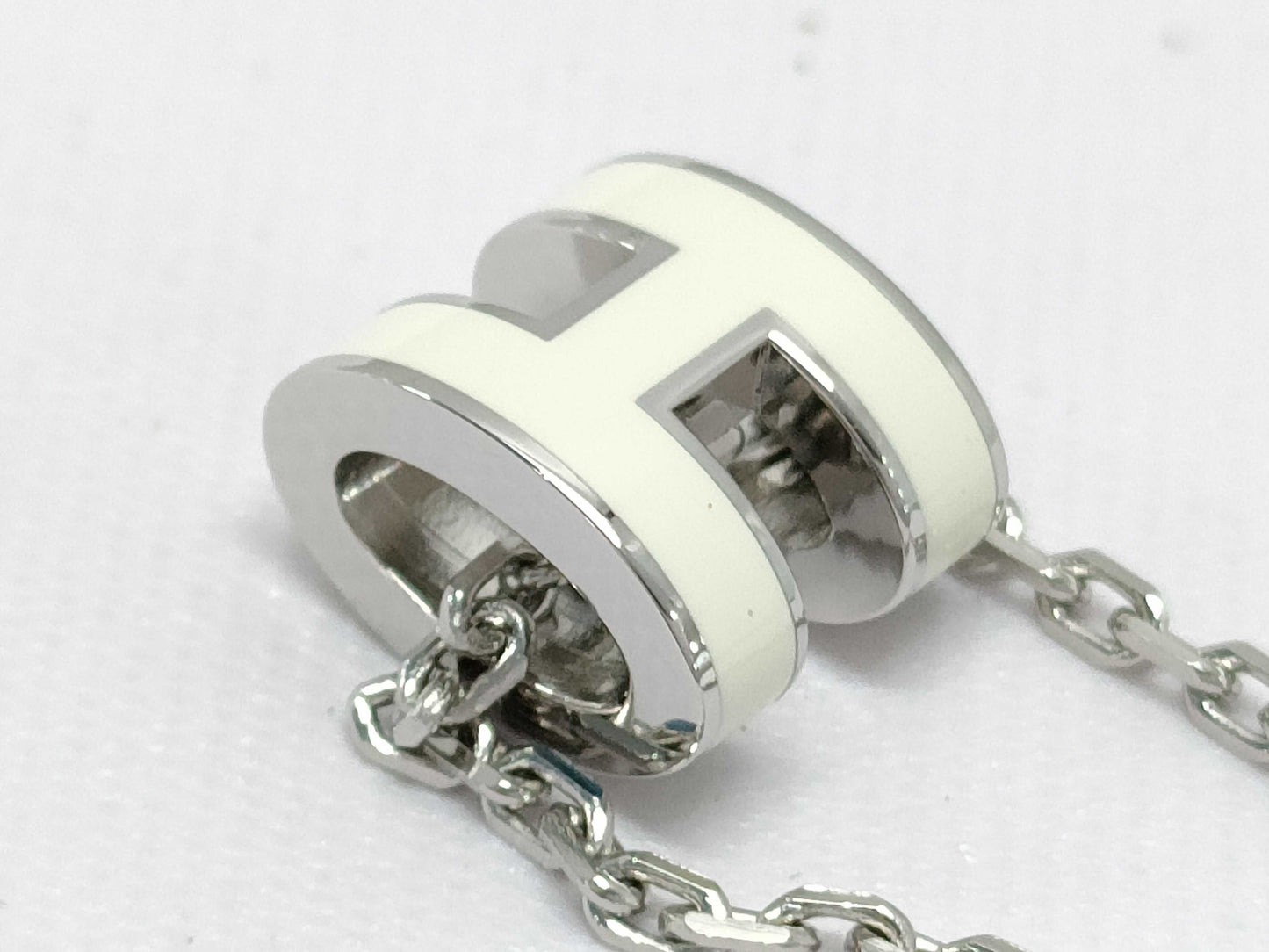 HERMES Pop Ash WH Bracelet/Bangle