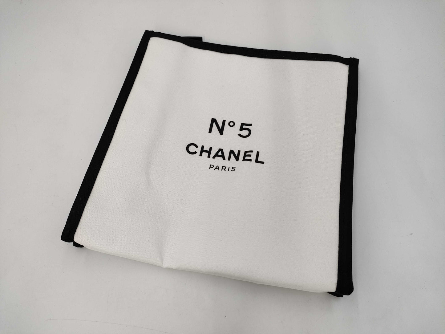 CHANEL N5 pouch and other accessories