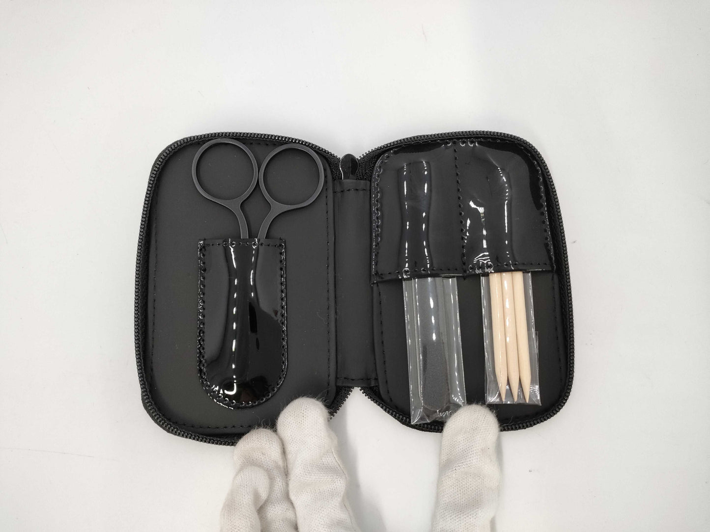 CHANEL N5 pouch and other accessories