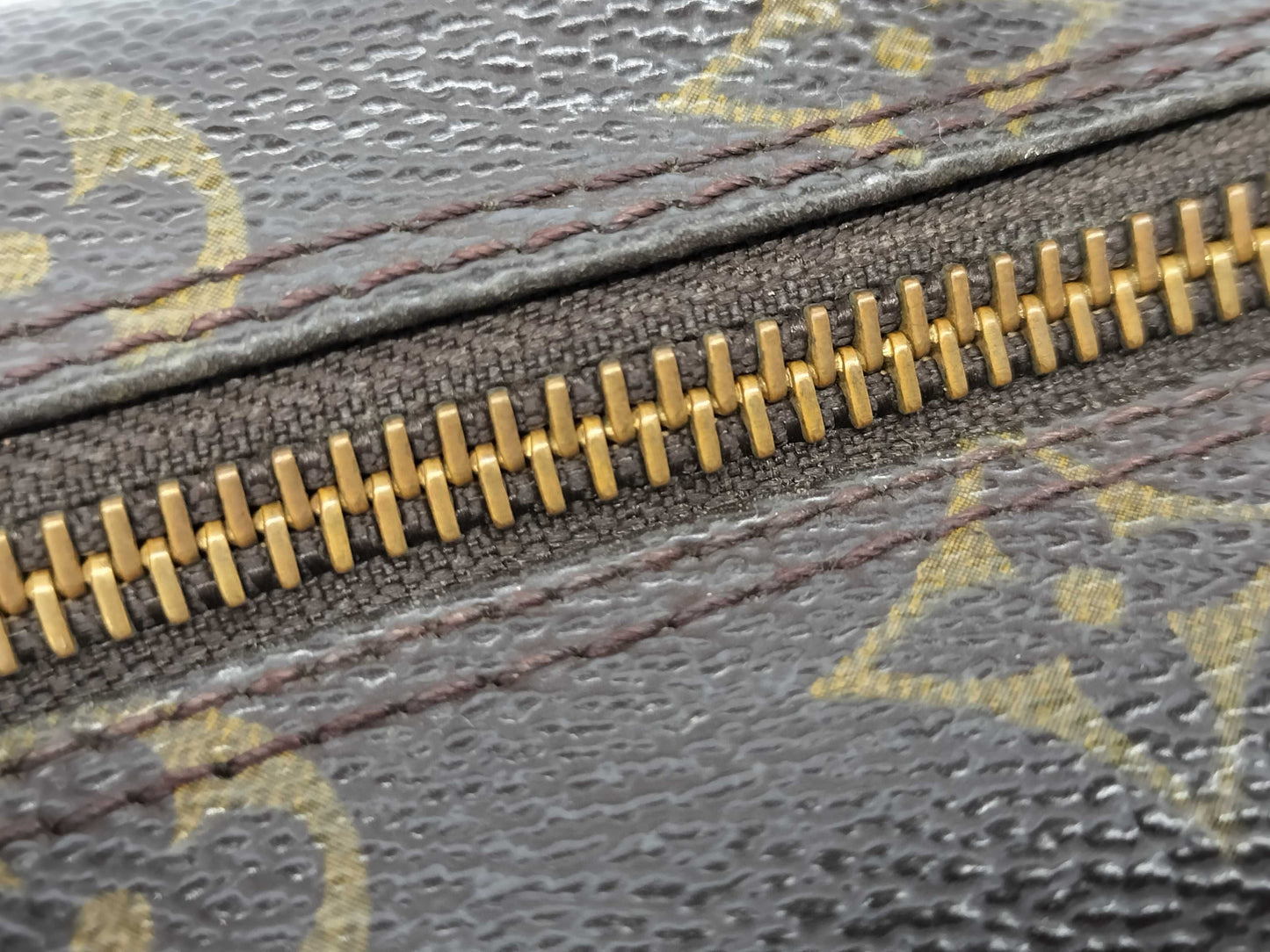 LOUIS VUITTON Monogram Old Papillon Handbag
