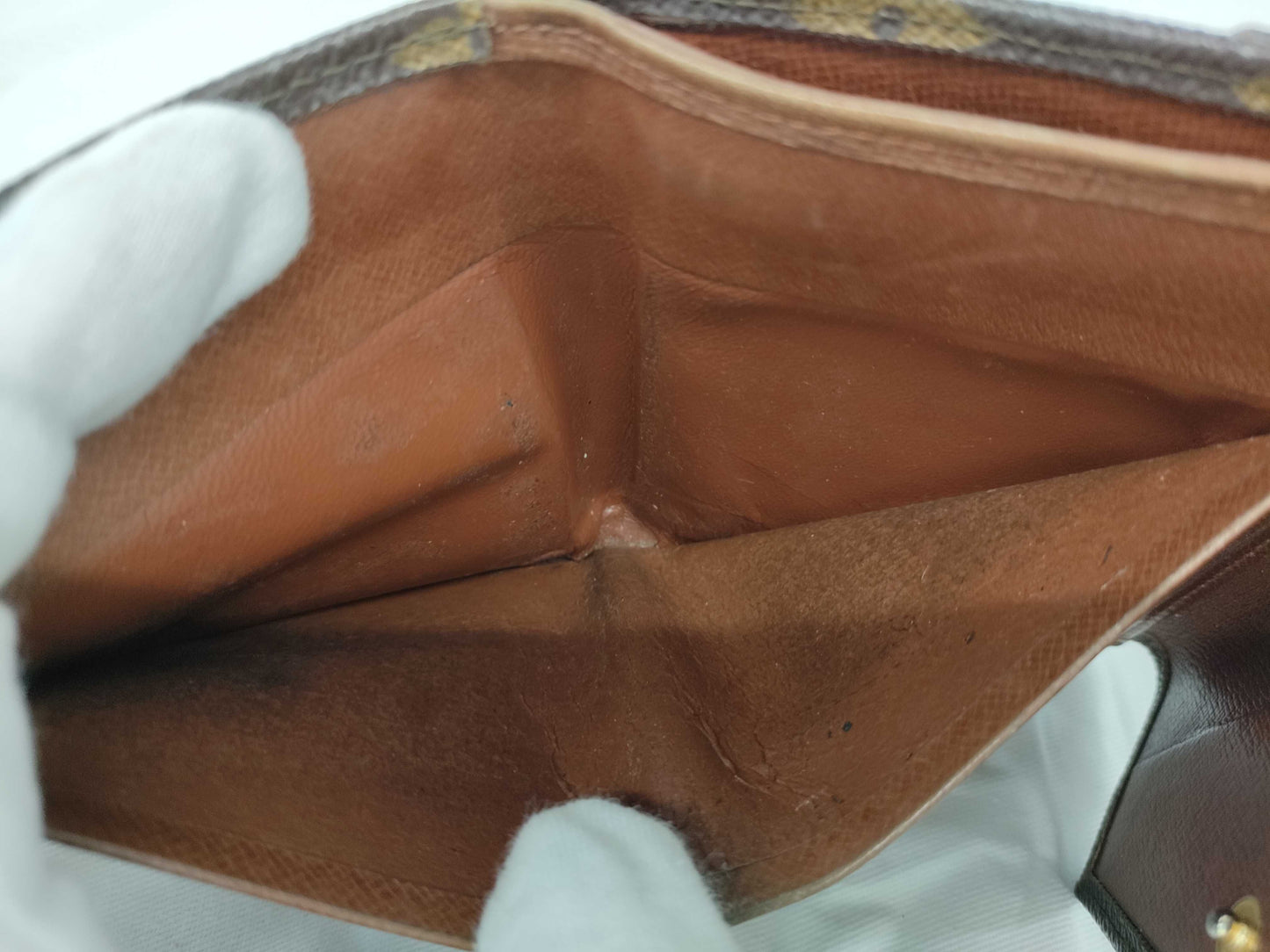 LOUIS VUITTON Monogram Double Hook Old Style Wallet