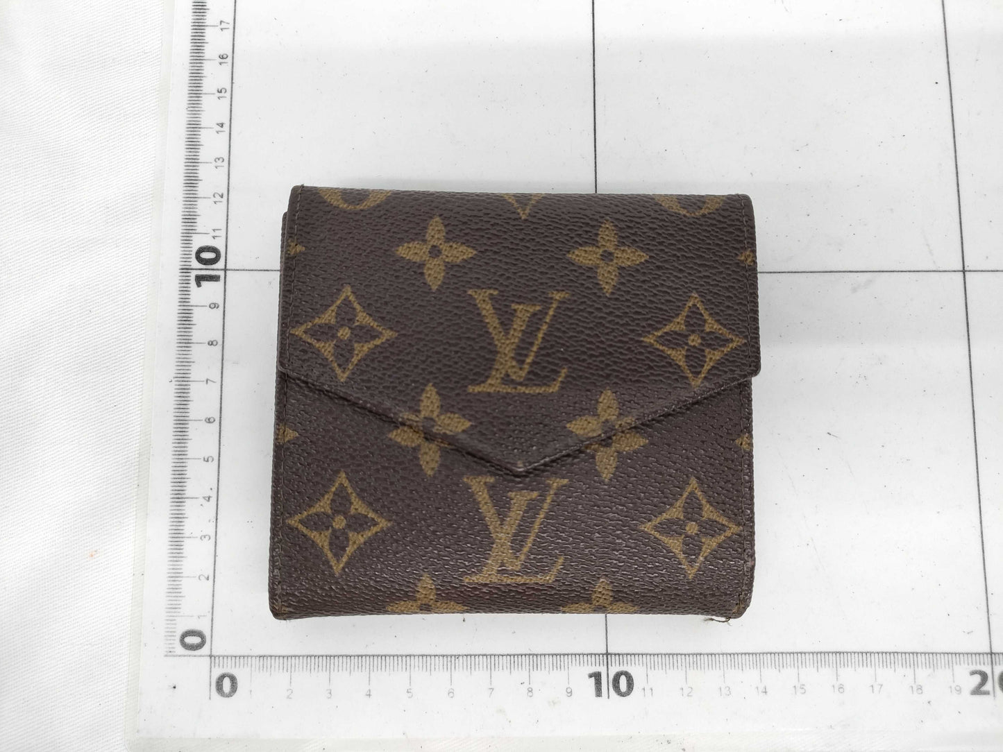 LOUIS VUITTON Monogram Double Hook Old Style Wallet