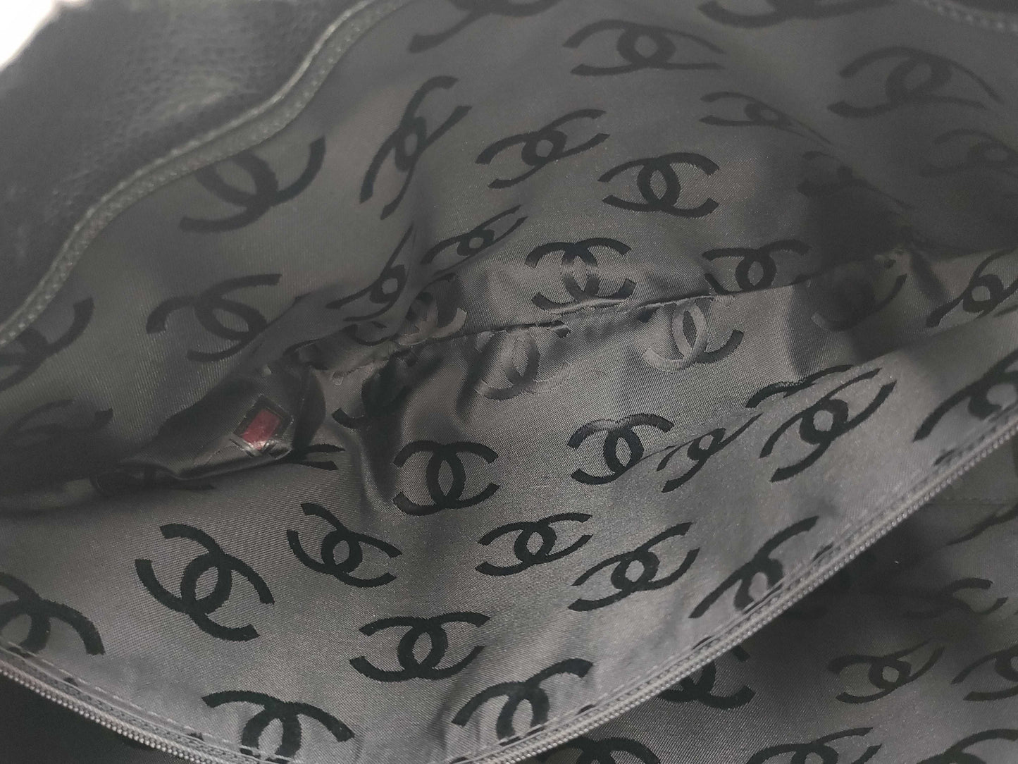 CHANEL Caviar Skin Coco Mark Tote Bag / No. 7 Tote Bag