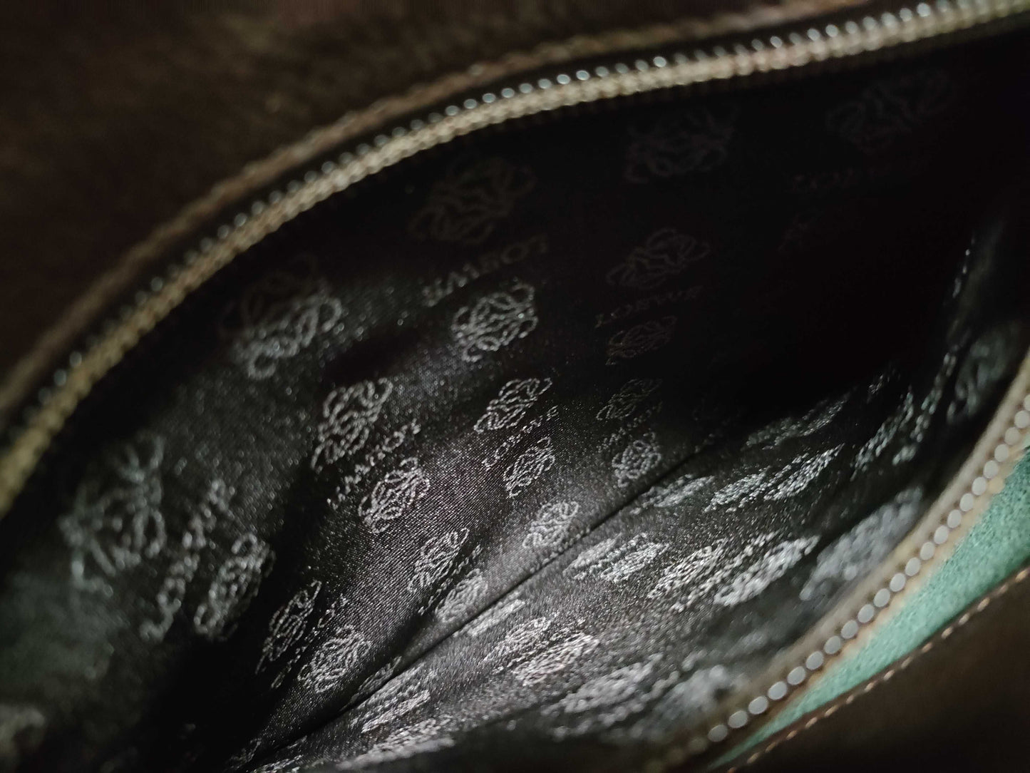 LOEWE Leather One-Shoulder Logo Shoulder Bag